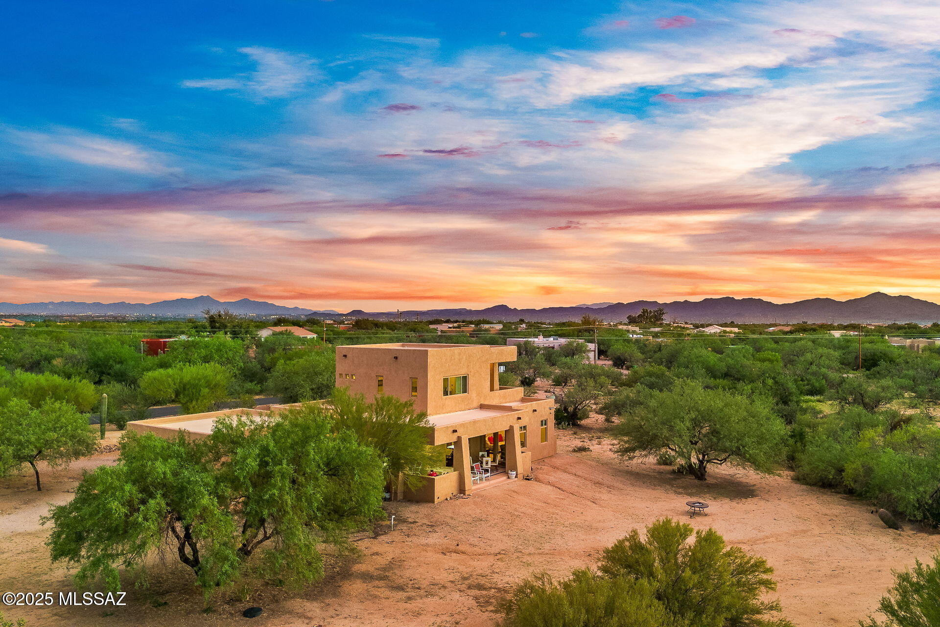 La Cholla Airpark - Residential