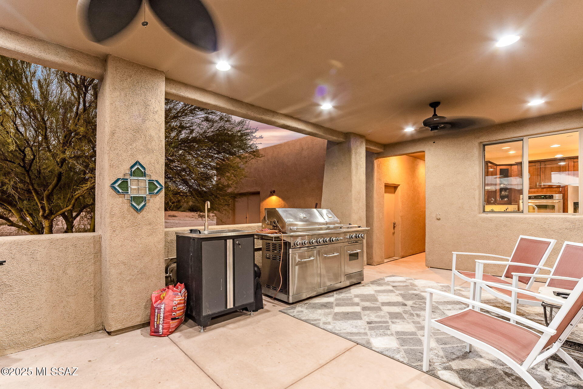 La Cholla Airpark - Residential