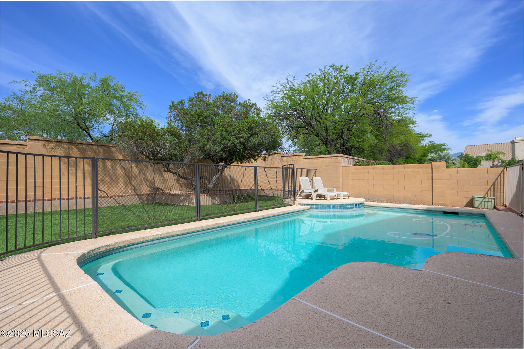 Ranged Price: Sellers will counter or accept offers between $550,000 and $599,000. Sellers must sell! All offers will be reviewed until October 20th at which time a decision will be made. 

Welcome to one of the most unique subdivisions in all of Southern Arizona! The Lakes at Castle Rock offers 14 lakes, 2 pools/spa, and a huge Rec center. Located within the gated community and towards the end of a cul-de-sac is a house with roughly 75k in updates that separates itself from most. Right upon entering you are engulfed into luxury and spaciousness, with an expansive living room, high ceilings and natural light coming in. Installed in 2023 you have beautiful earth-toned Luxury Vinyl Plank flooring that provides a soft yet modern balance among the fresh paint, stand-out fireplace stone facad and the kitchen Quartz counters with sexy backsplash. 

The home showcases a huge primary suite on the 2nd floor with a soaking tub, large walk-in shower, huge walk-in closet, and walk-in shower, huge walk-in closet, and magnificent Catalina Mountain views. A loft and three other bedrooms and guest bath upstairs. Most of the furniture conveys as well, with a few exceptions, including 2 fridges and a washer and dryer purchased in 2025. 

This home has a highly coveted 3-CAR garage for an extra toy or work area. Also includes a 240v electric car charger! The backyard is private w/ a fenced-in pool for those hot summers. And to make this gorgeous home even better, enjoy minimal electrical bills with completely PAID and OWNED solar. Modern fans, updated door hardware, plentiful storage, a built-in BBQ out back, low-care yards, and a distinguished and modern elegant look throughout, this home is a true winner. Call or text today for your own private tour!
