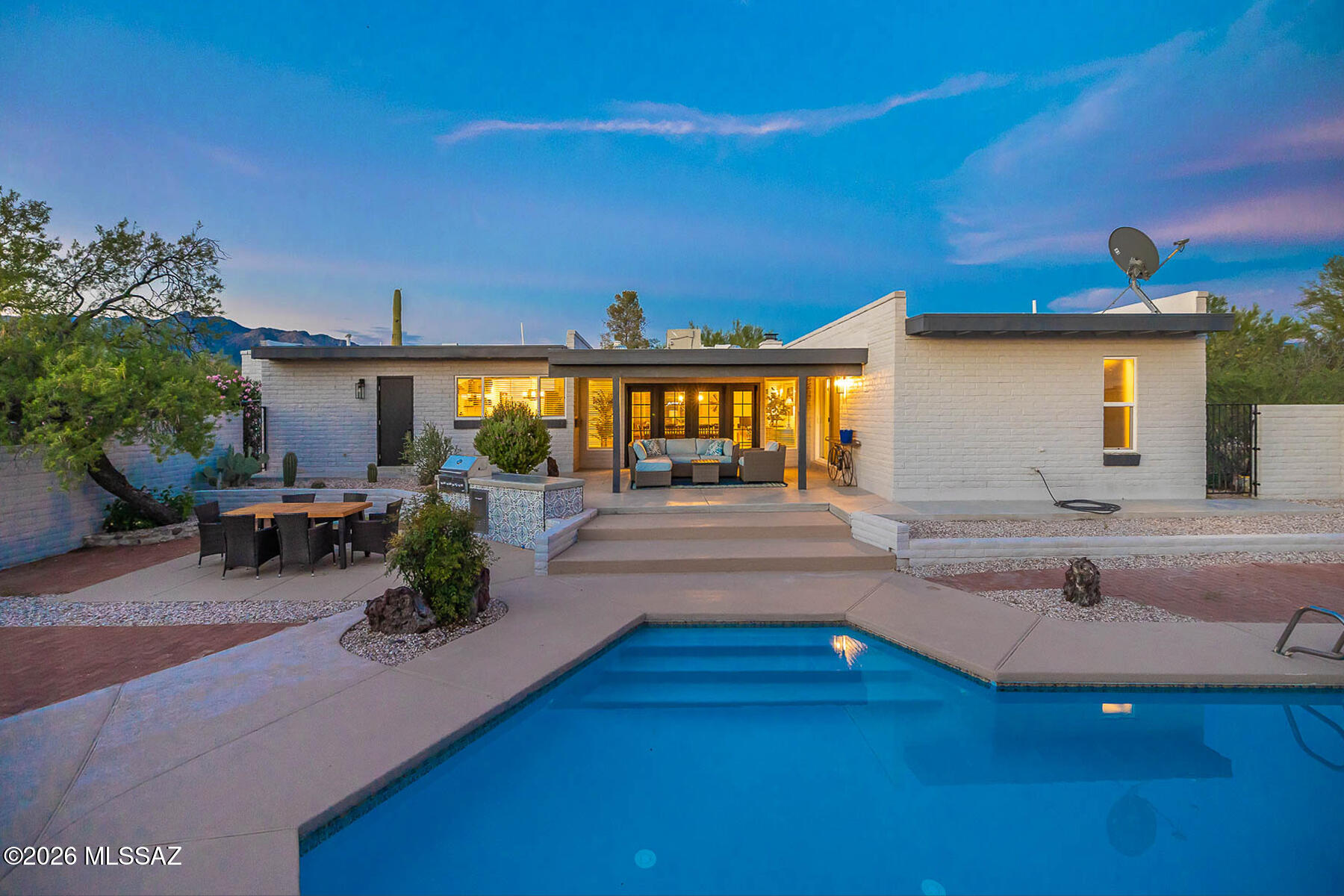 Rinconada Hills  (1-115) - Residential