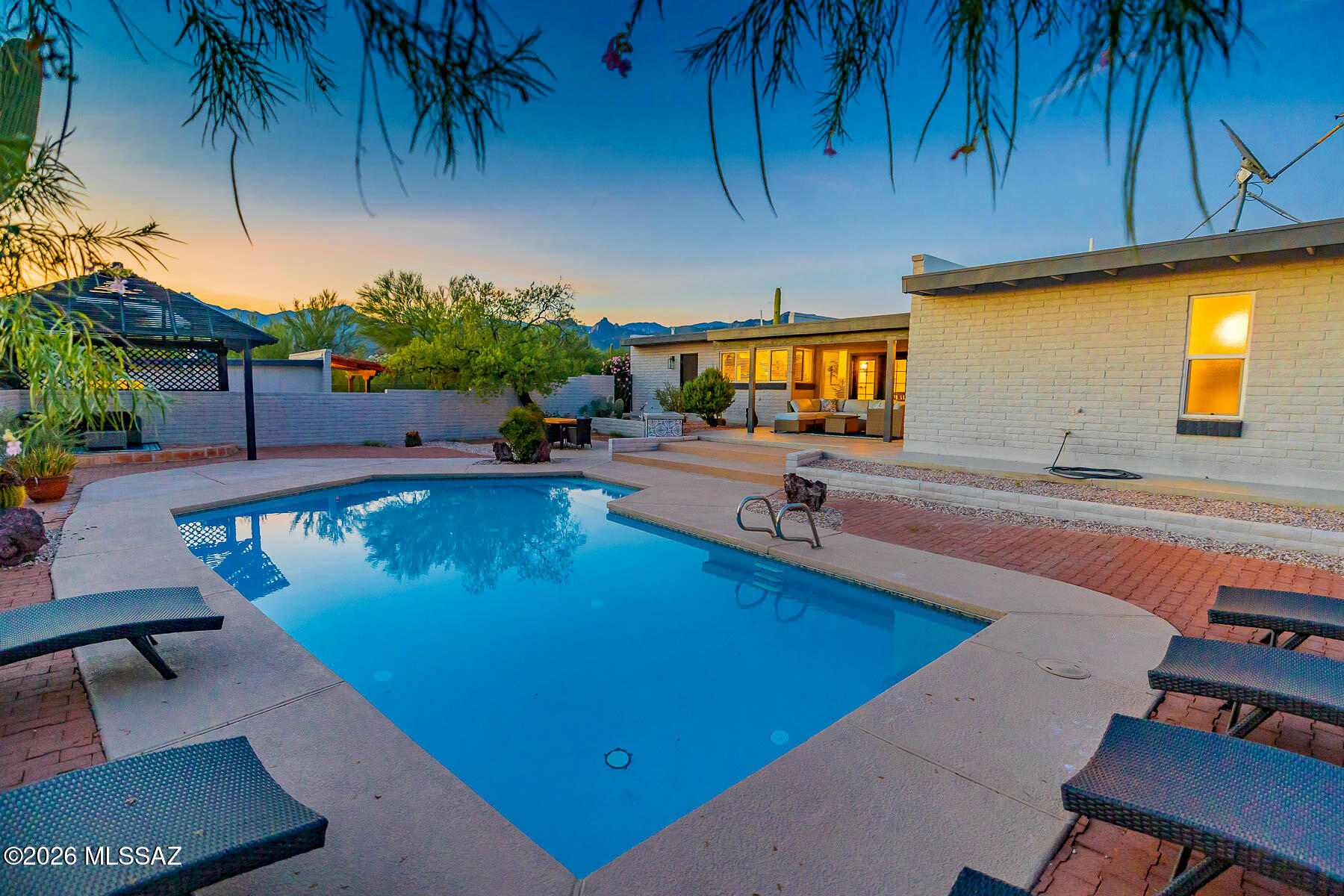 Rinconada Hills  (1-115) - Residential
