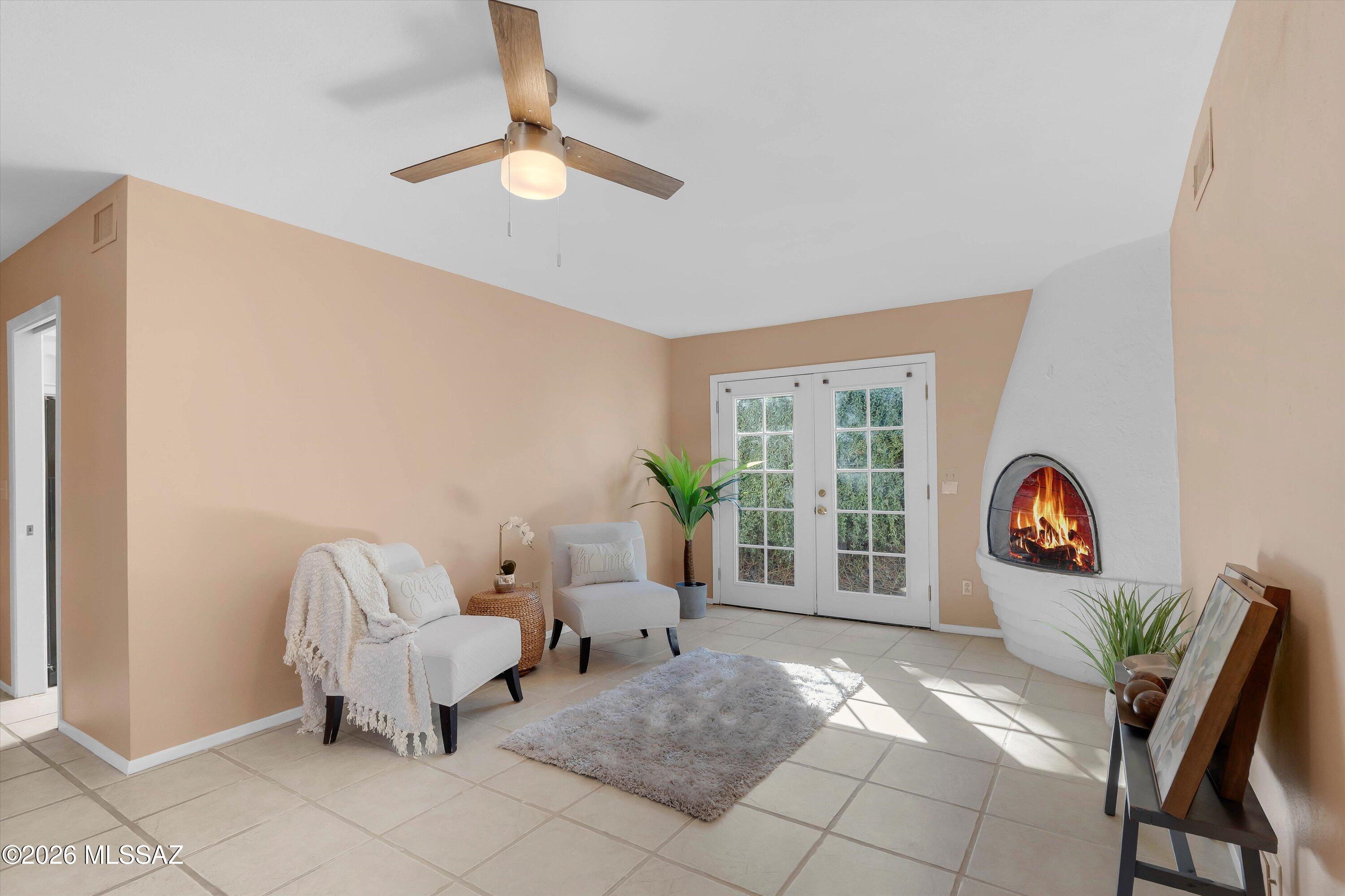 Vista Del Oro Townhouses (1-33) - Residential