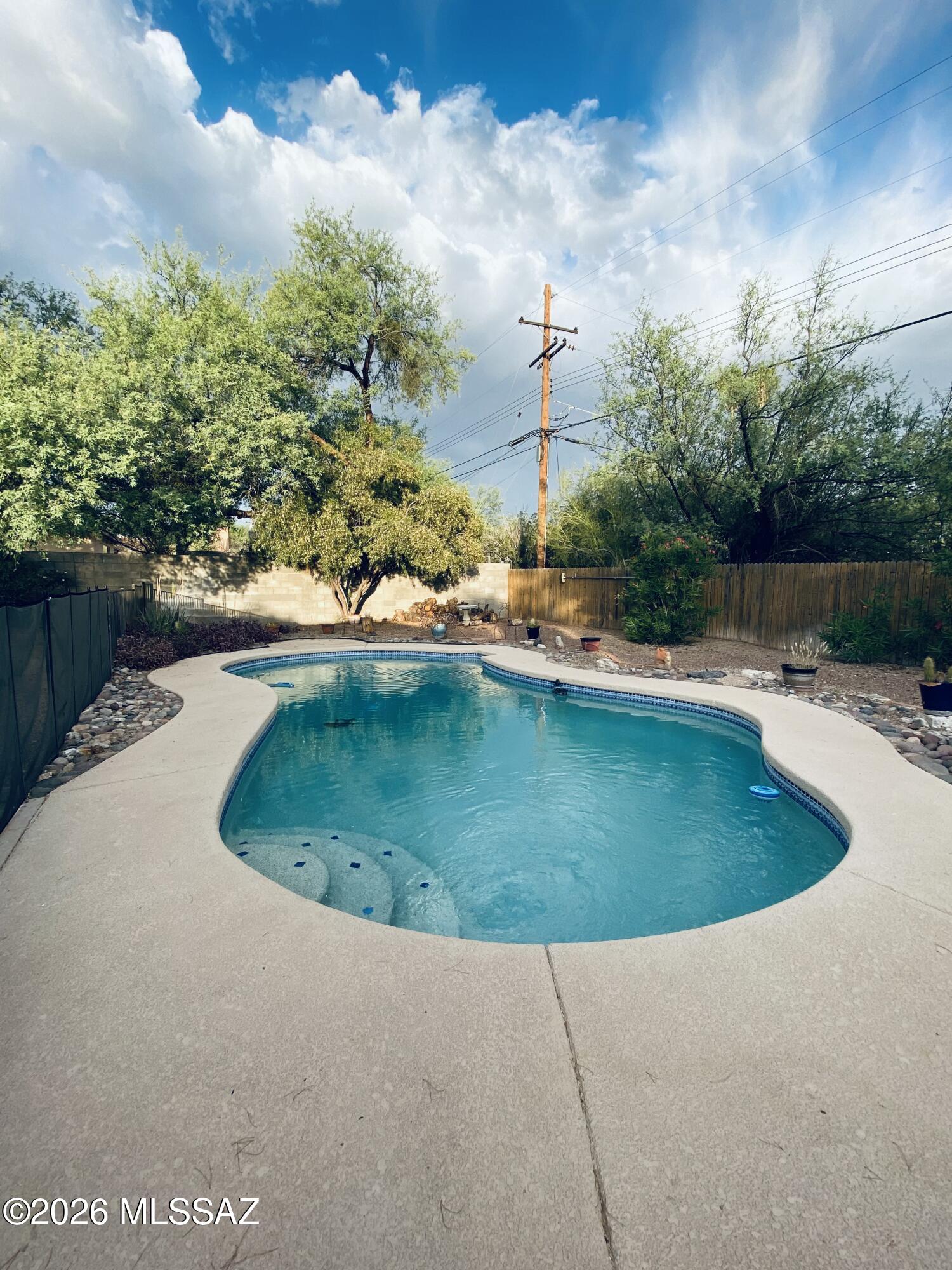 Bear Canyon Hills - Residential