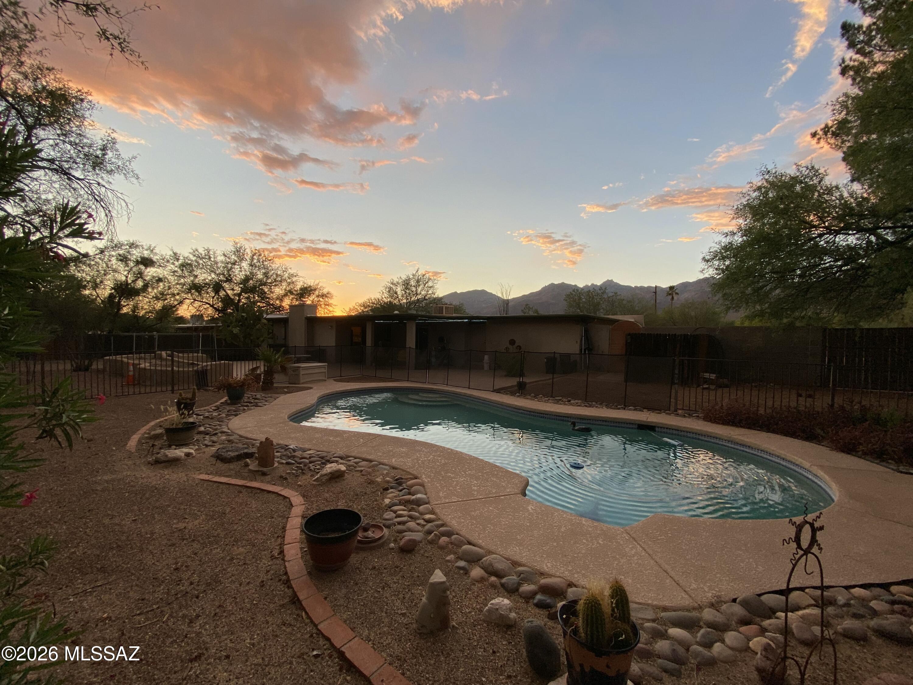 Bear Canyon Hills - Residential