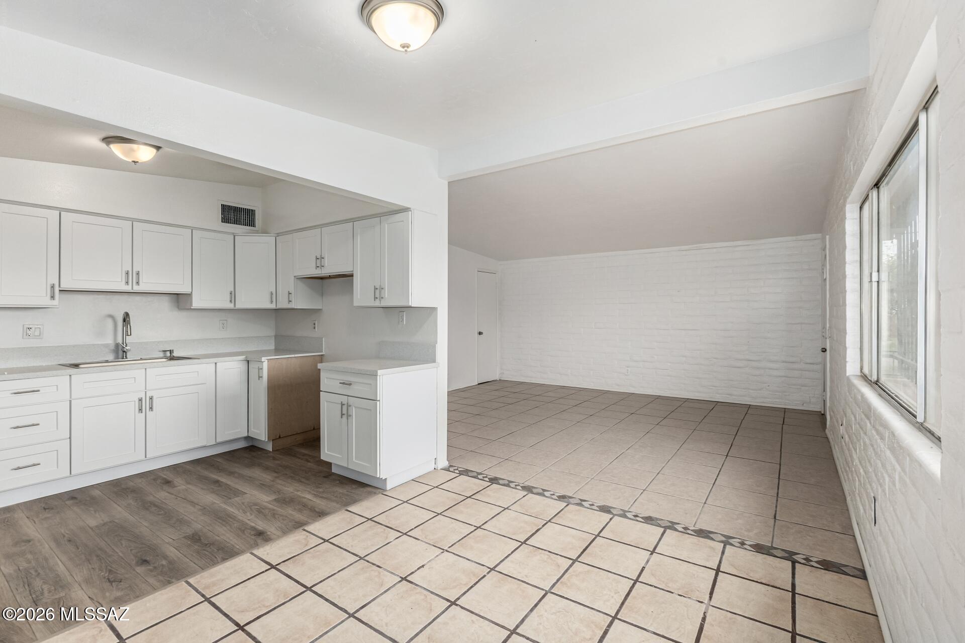 Craycroft Annex Addition - Residential