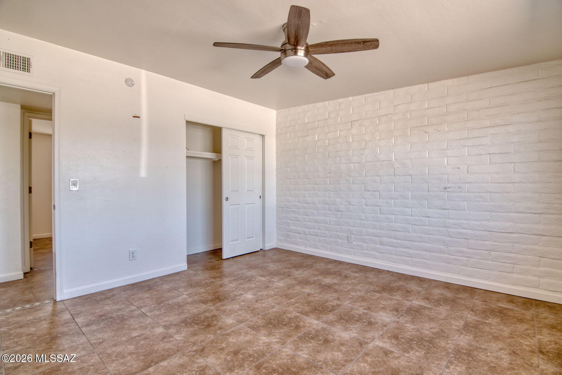 Broadway East (1-112) - Residential