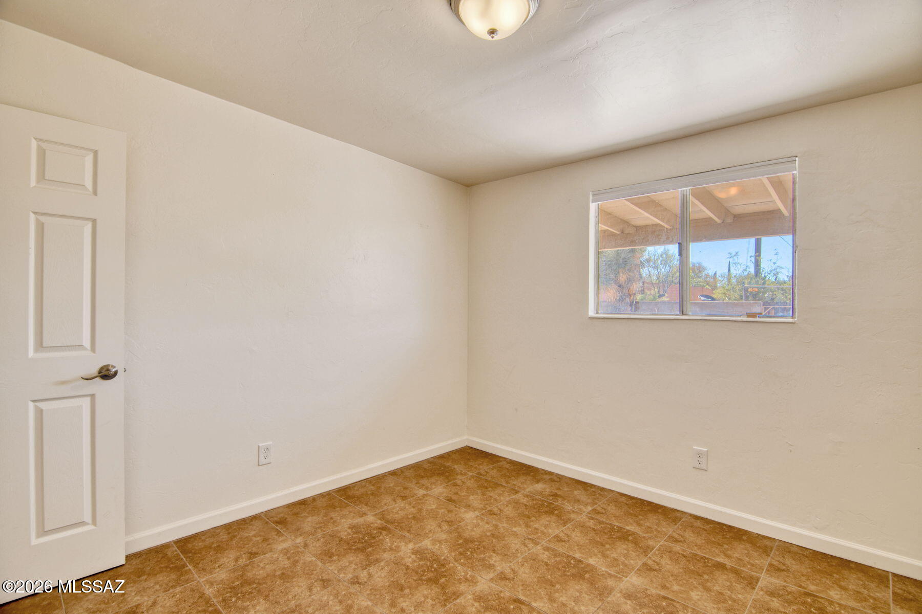 Broadway East (1-112) - Residential