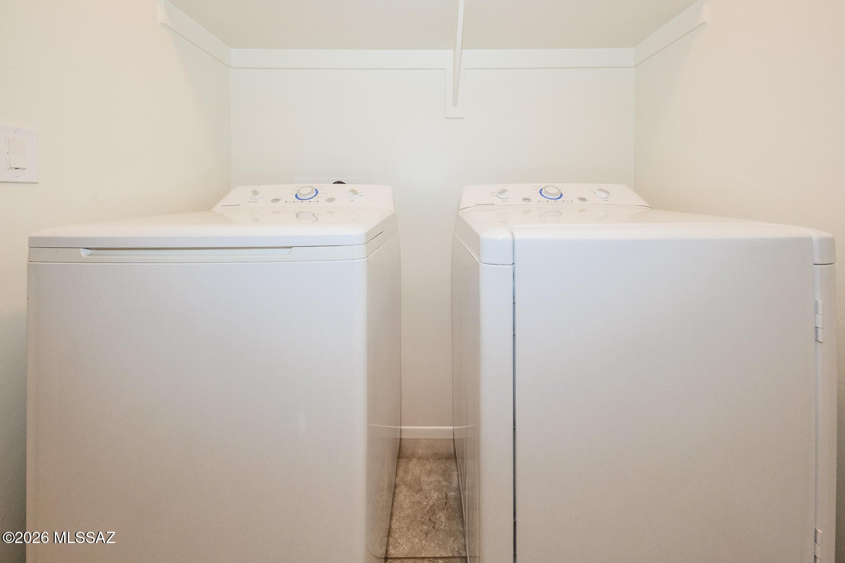 New Tucson Unit NO. 5 (1-312) - Residential Lease