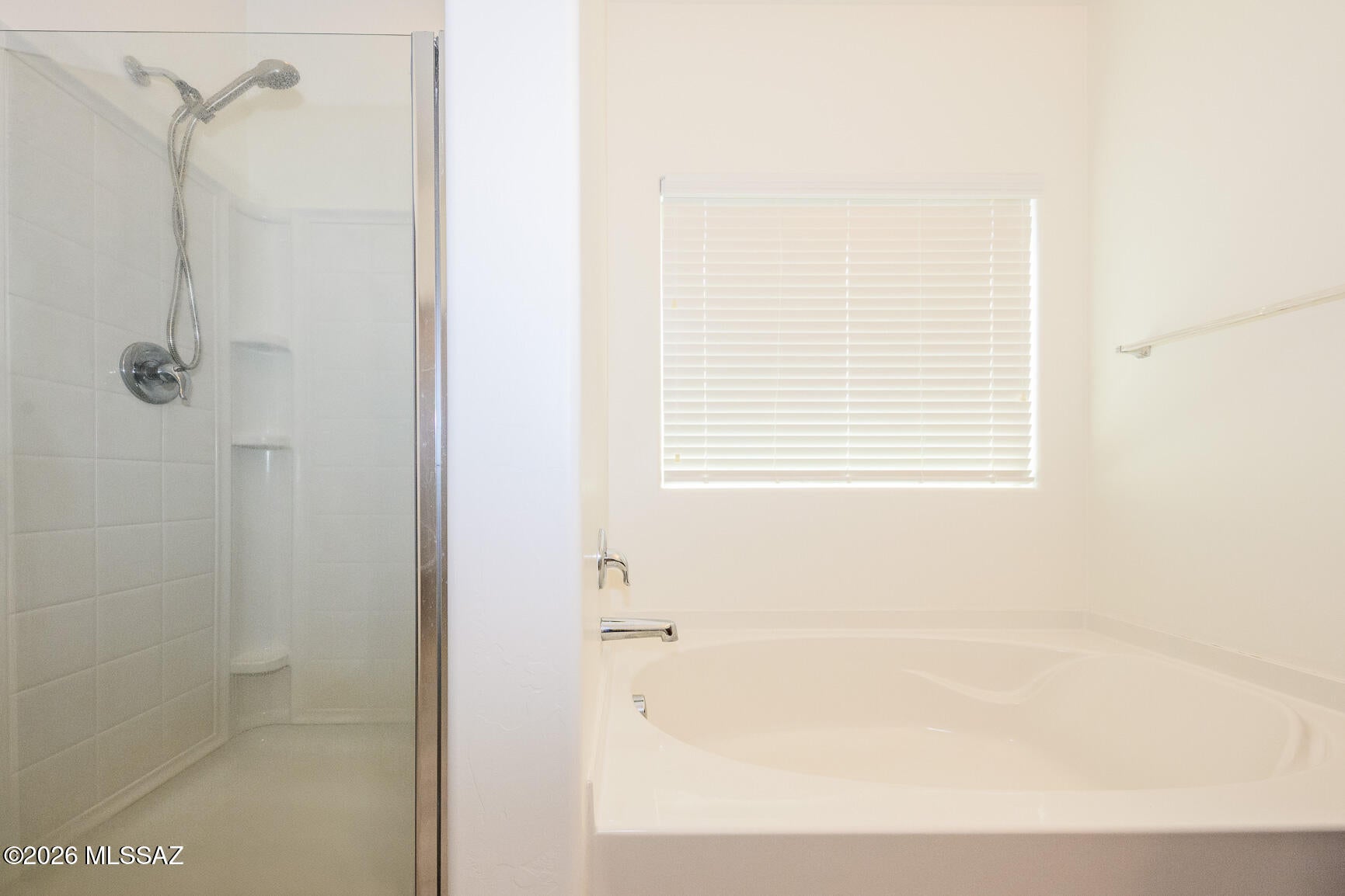 New Tucson Unit NO. 5 (1-312) - Residential Lease