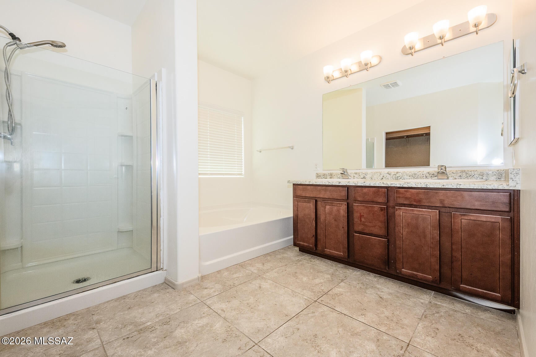 New Tucson Unit NO. 5 (1-312) - Residential Lease