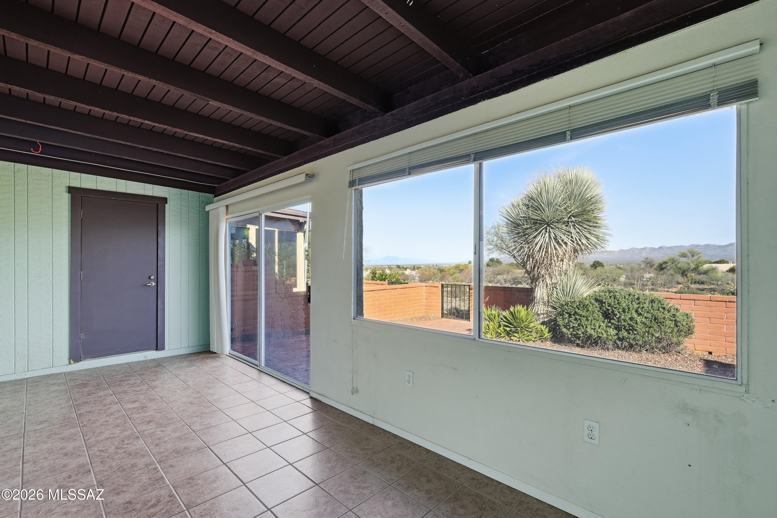 Continental Vistas(1-302) - Residential