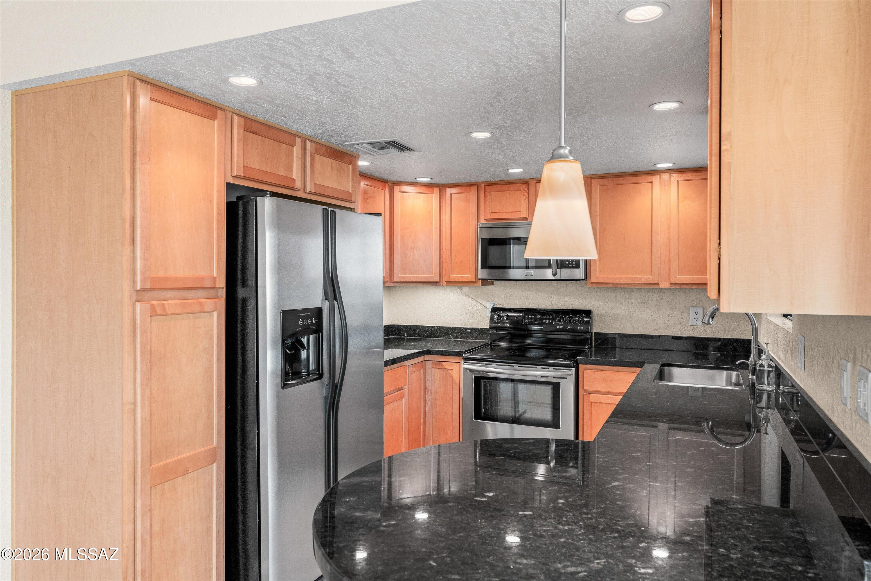 Ventana Vista Condominiums - Residential Lease