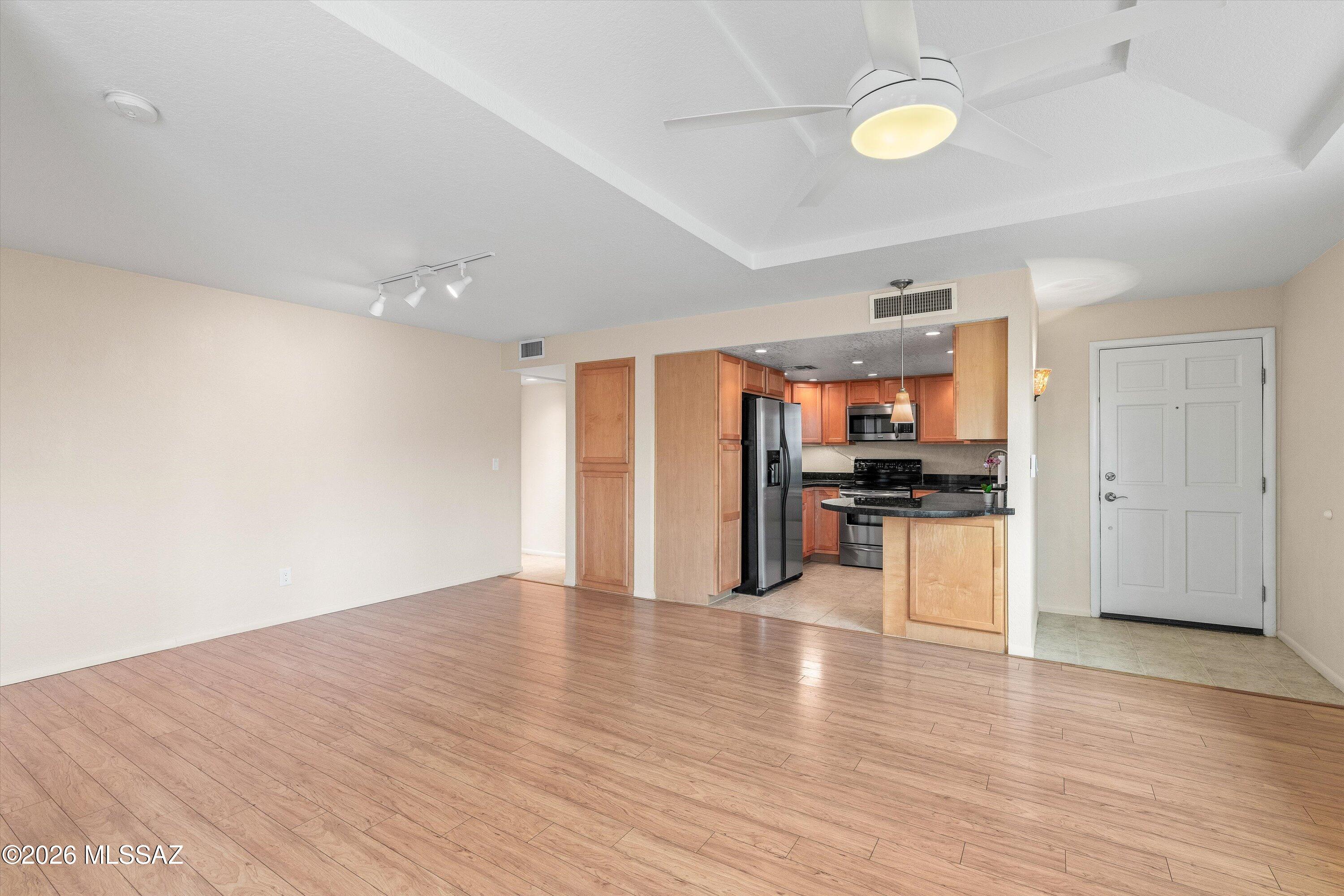 Ventana Vista Condominiums - Residential Lease