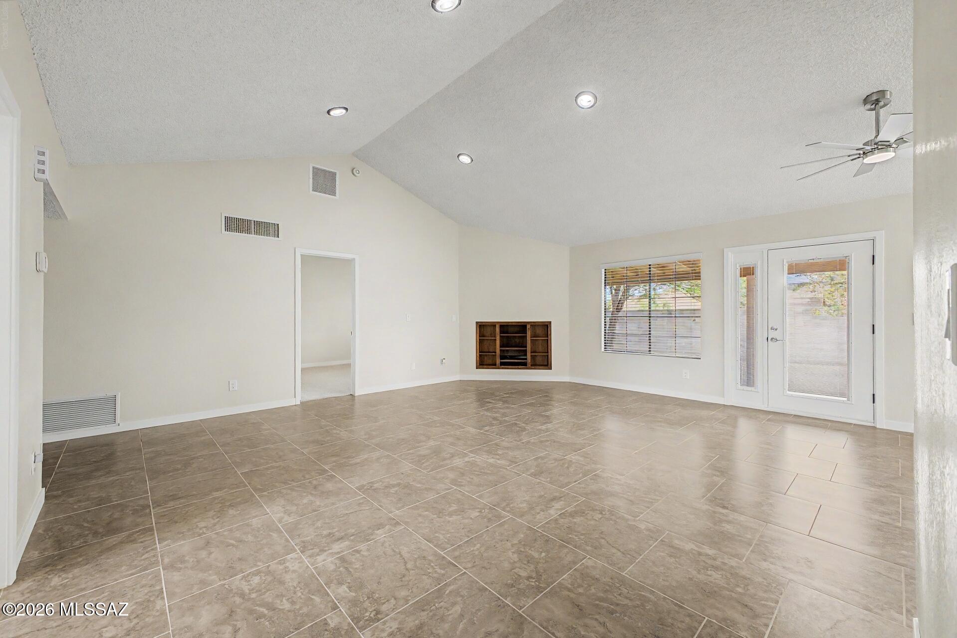 Mission Ridge (1-305) - Residential