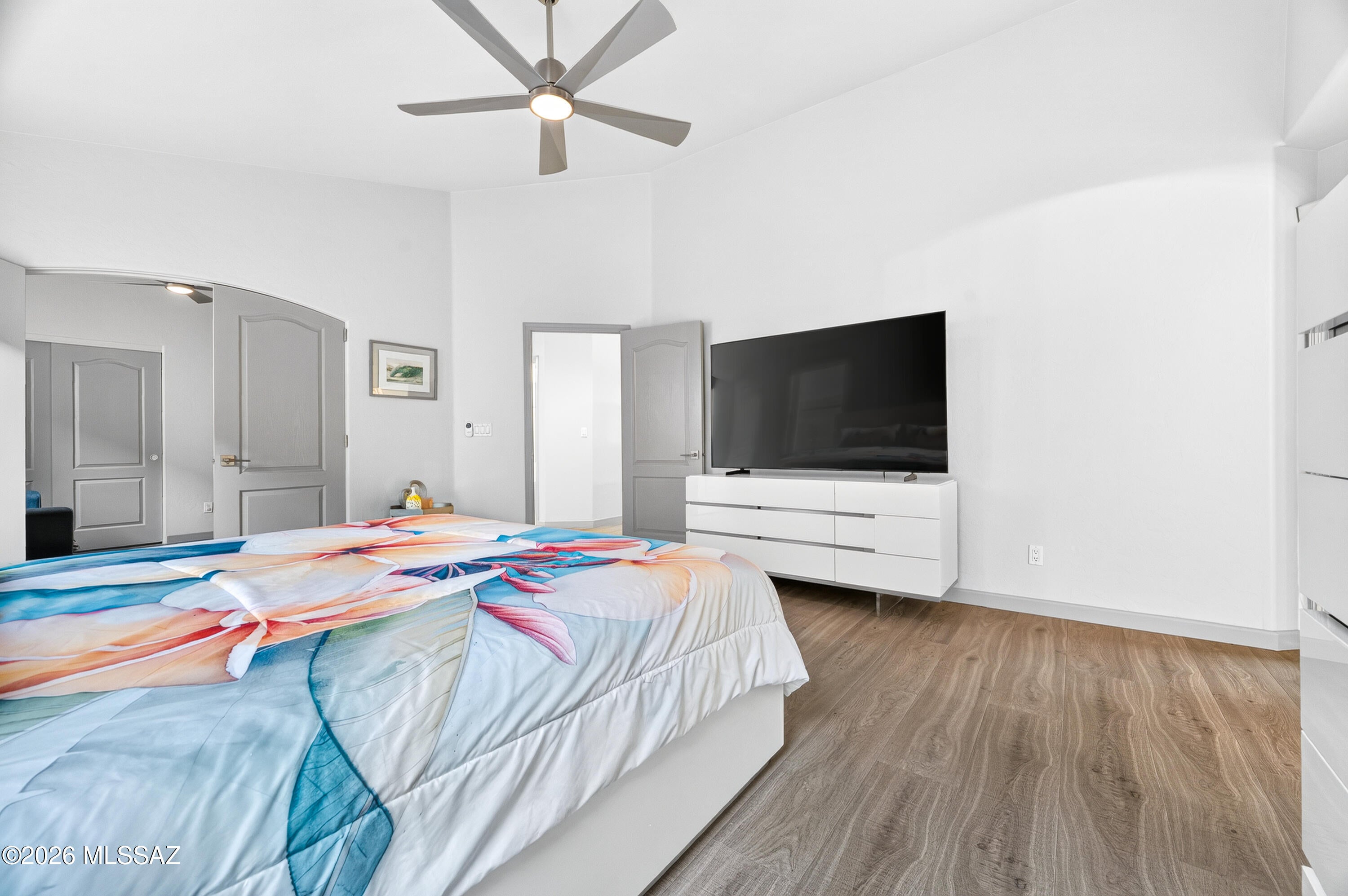Sabino Mountain (1-290) - Residential