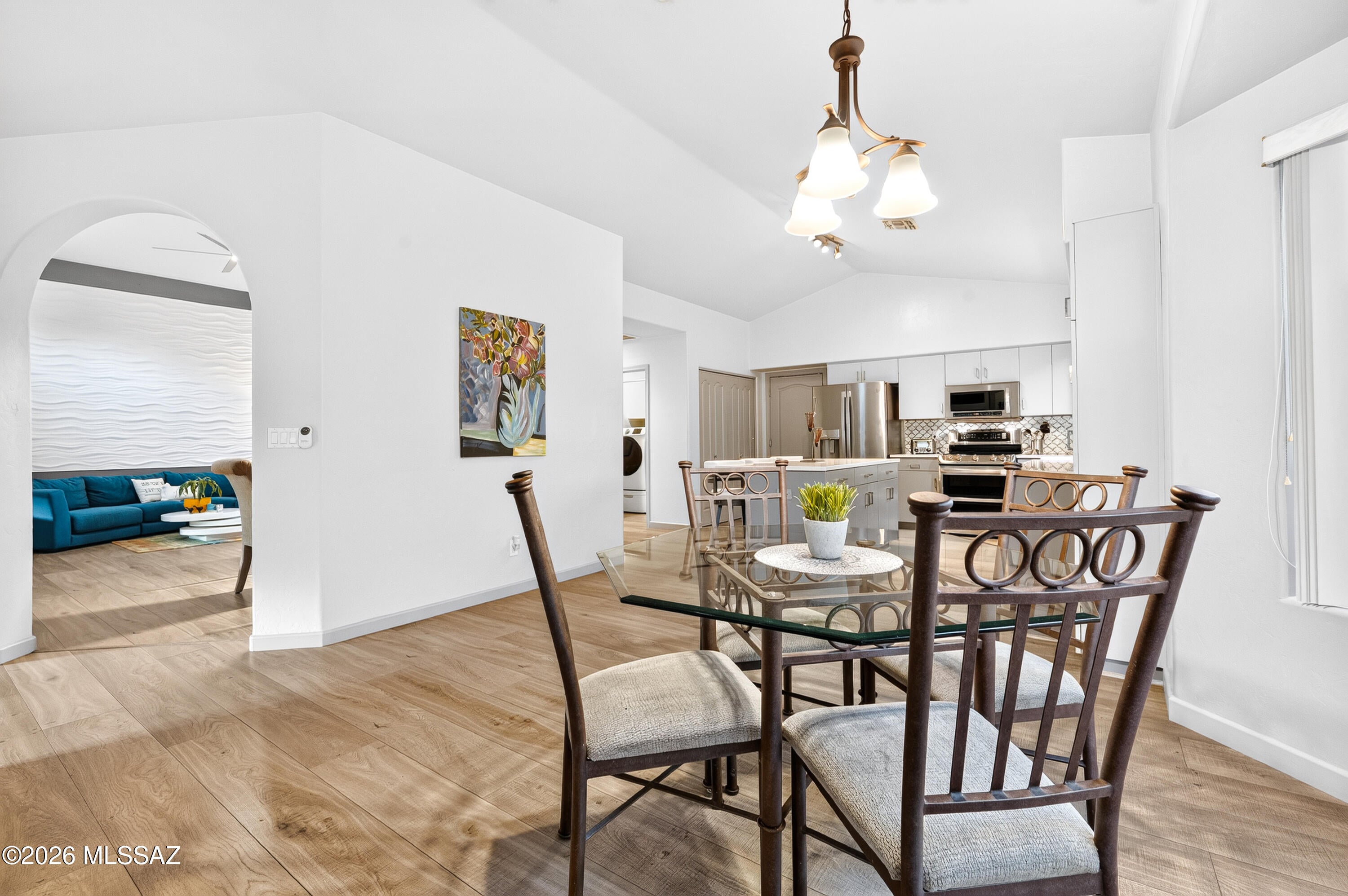 Sabino Mountain (1-290) - Residential