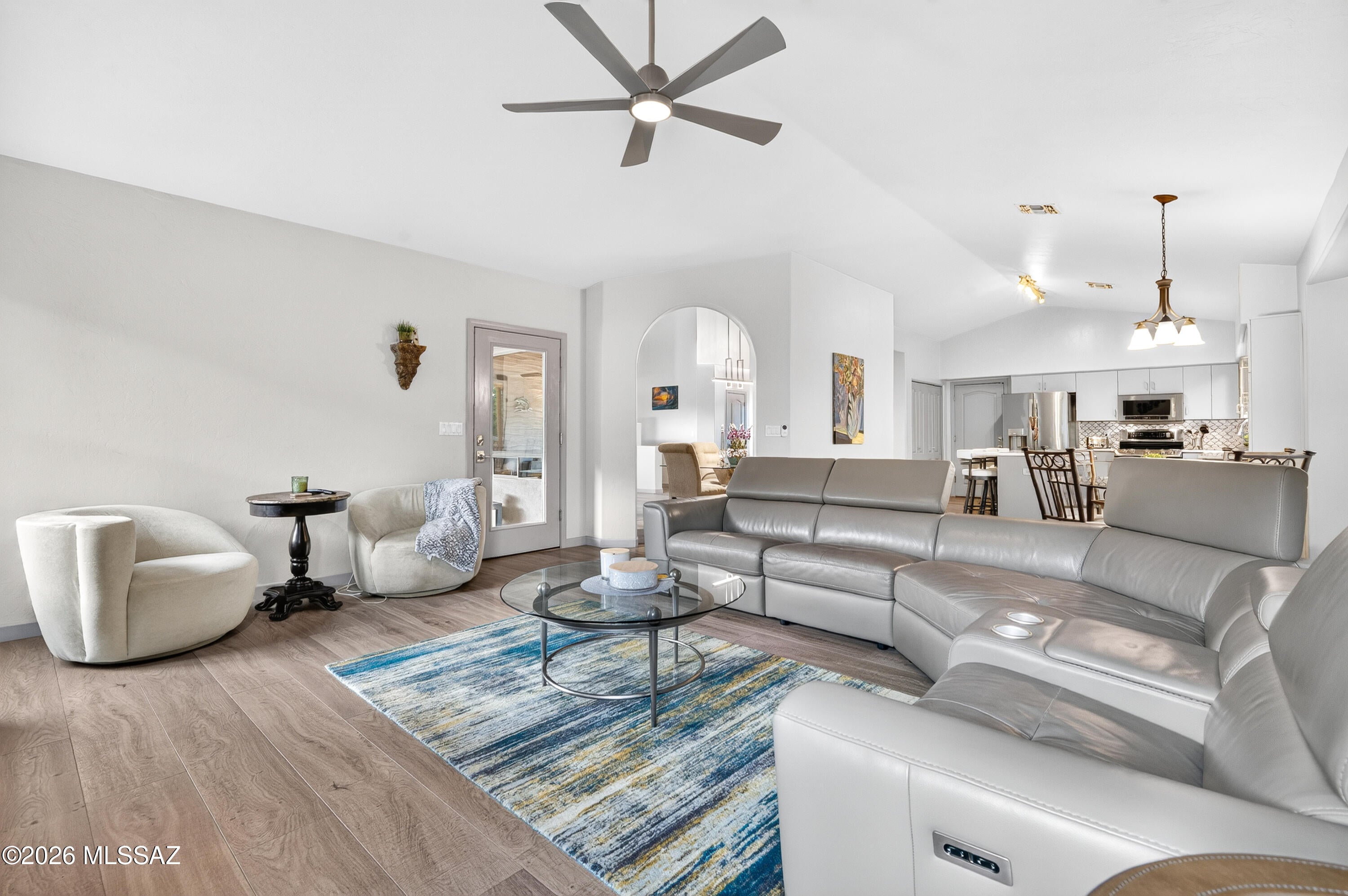 Sabino Mountain (1-290) - Residential