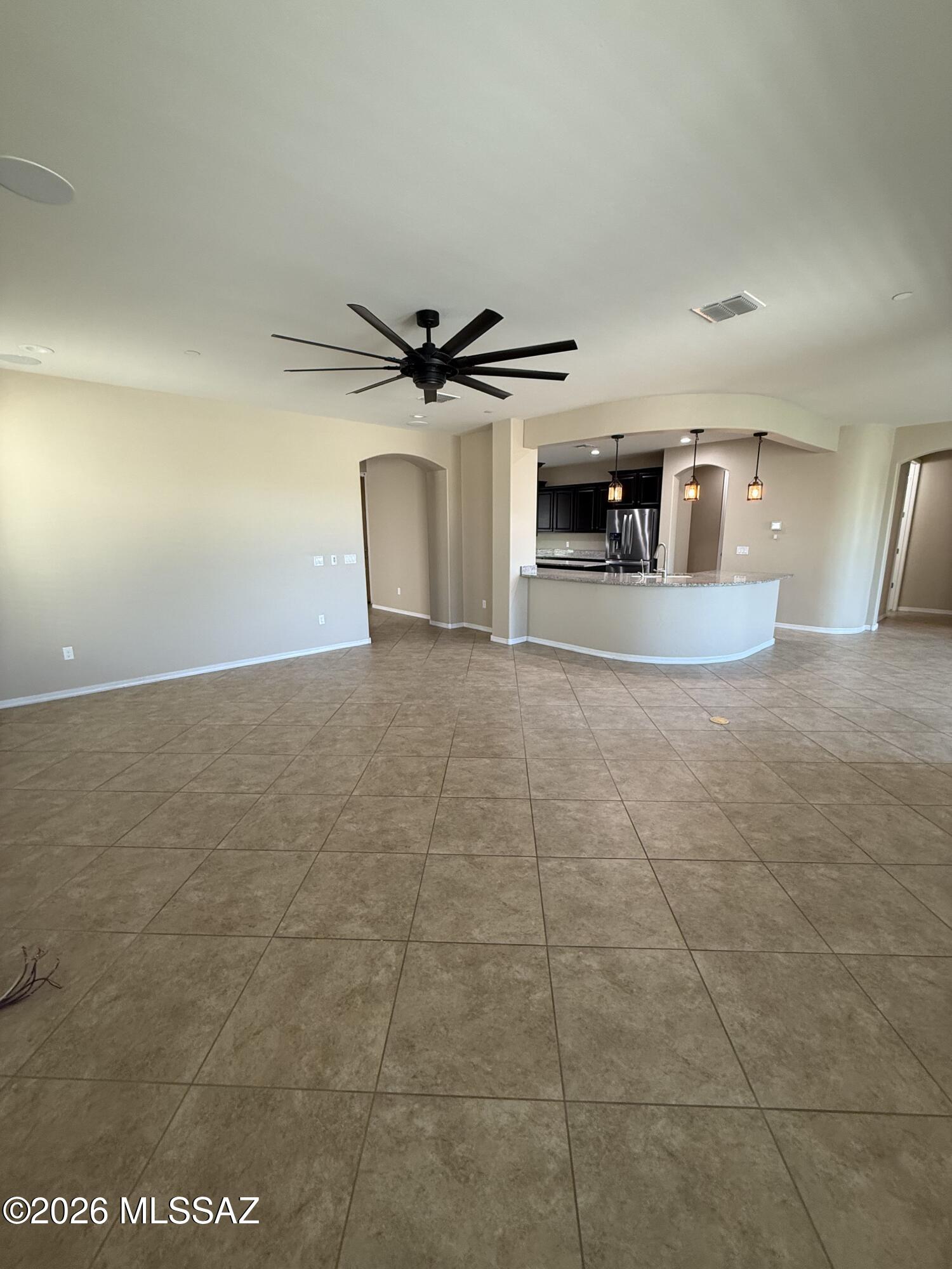 Sierra Morado Unit 3 Phase 1 SQ20142200489 - Residential Lease