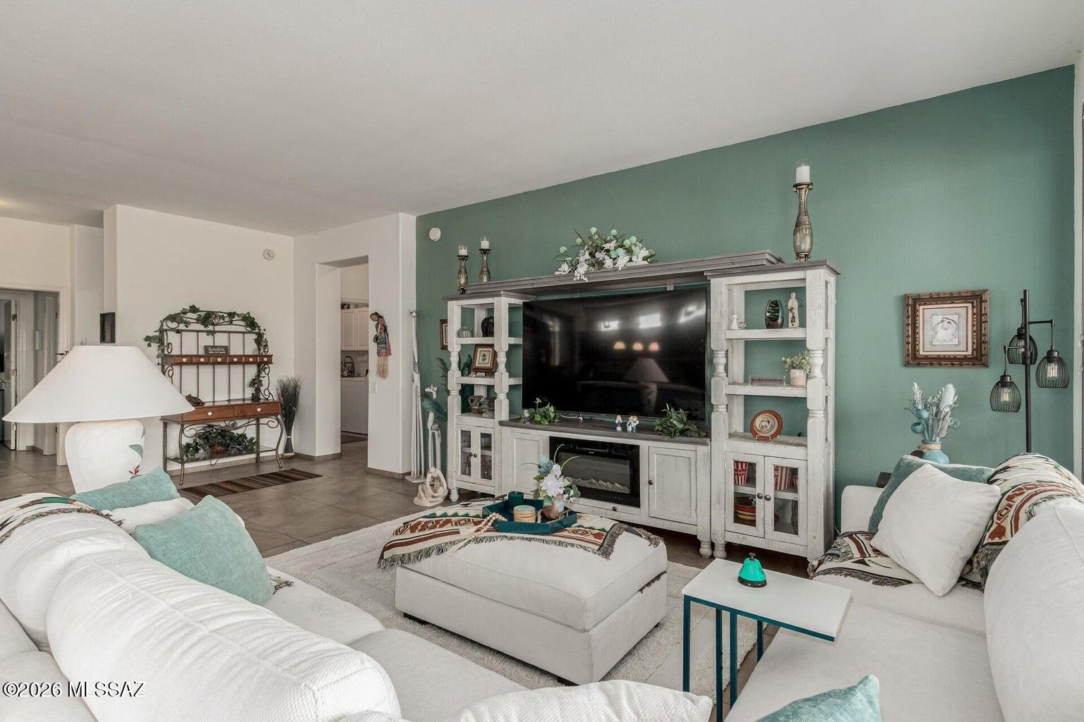 San Ignacio Heights Resub (1,2, 157-165) - Residential