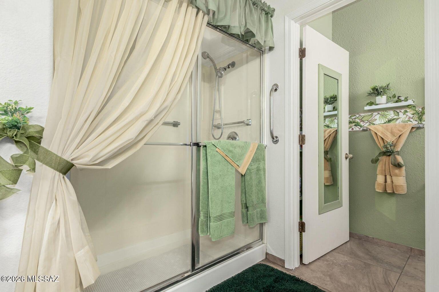 San Ignacio Heights Resub (1,2, 157-165) - Residential