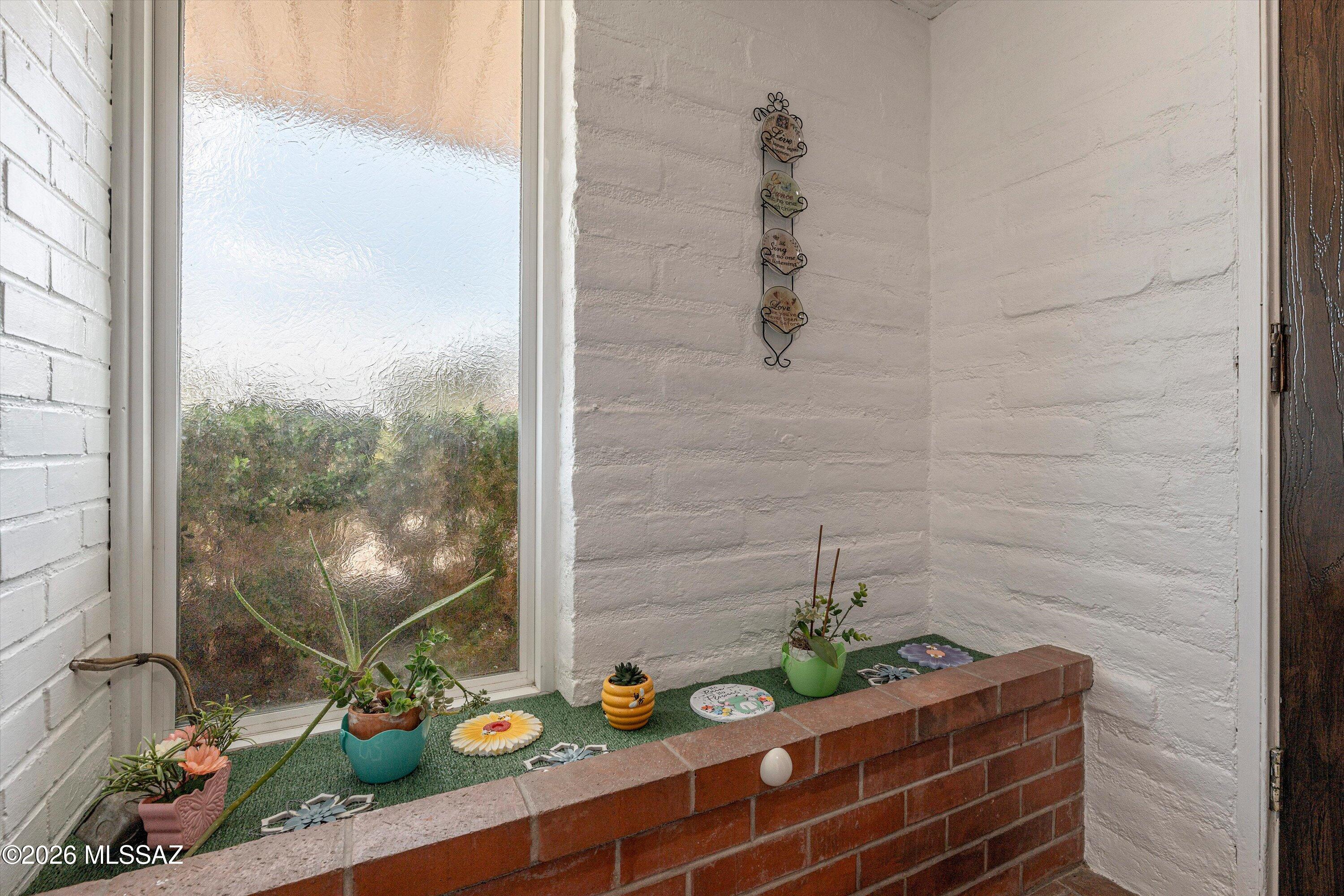 Catalina Poultry Acres NO 4 - Residential