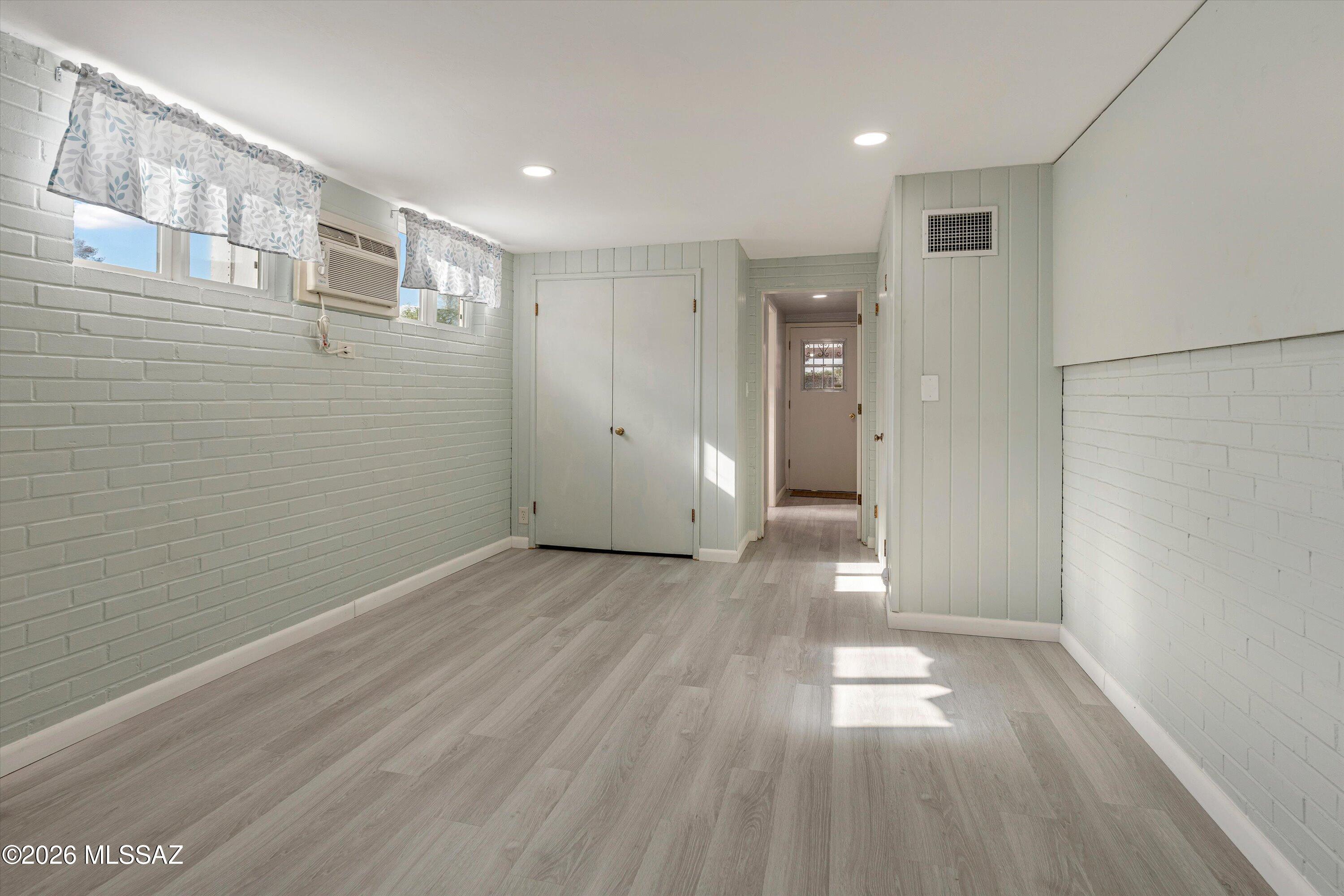 Catalina Poultry Acres NO 4 - Residential