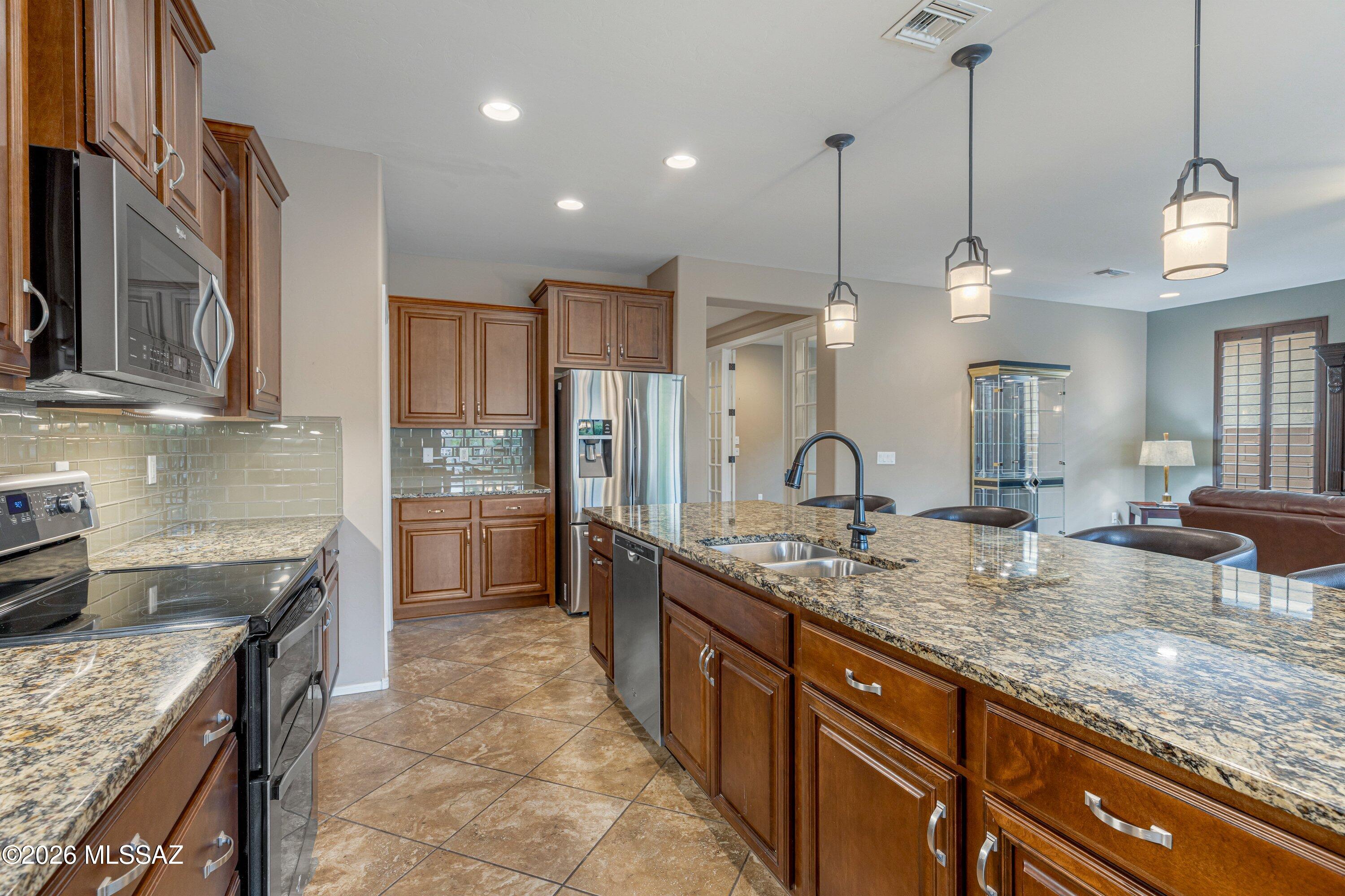 Del Webb At Dove Mountain SQ20131930189 - Residential