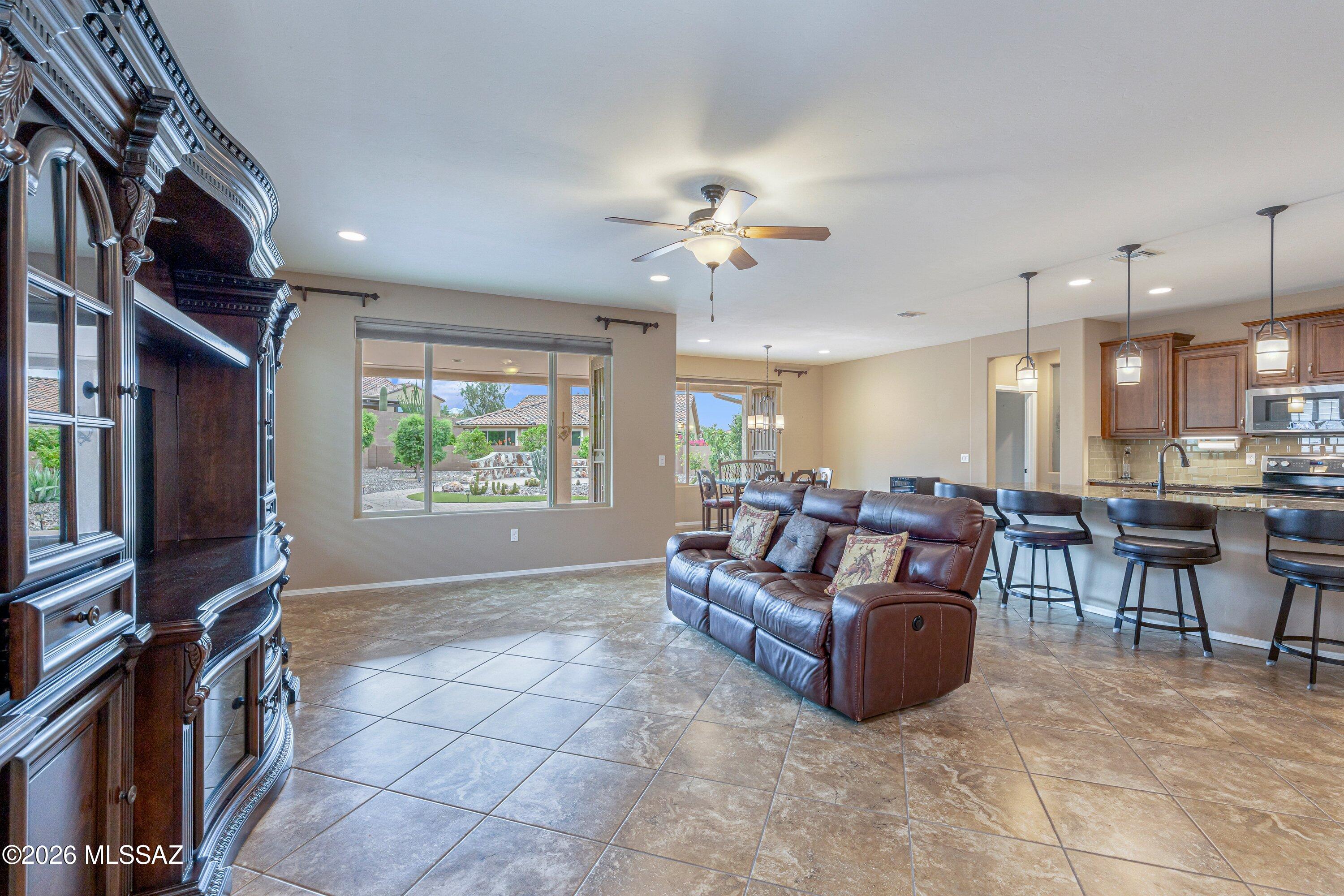 Del Webb At Dove Mountain SQ20131930189 - Residential