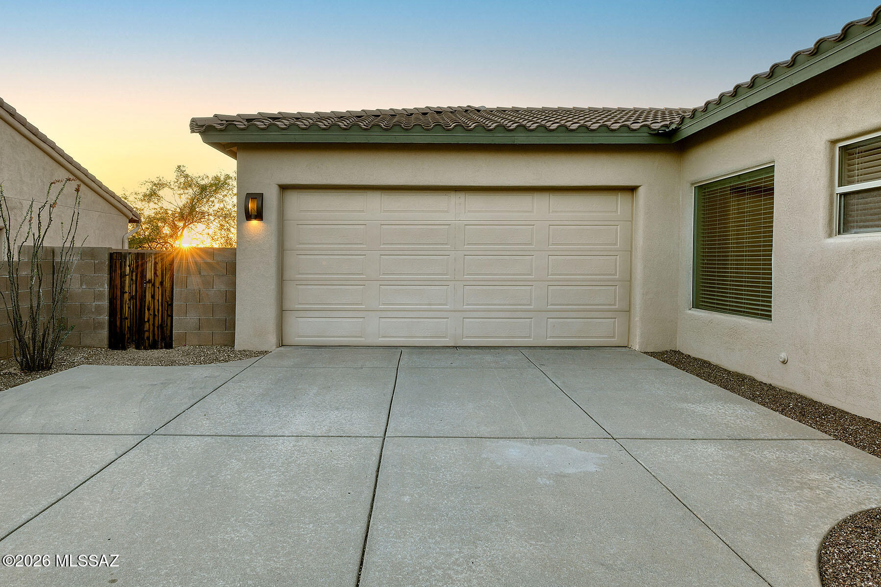 Bluffs At Dove Mountain (1-122) - Residential