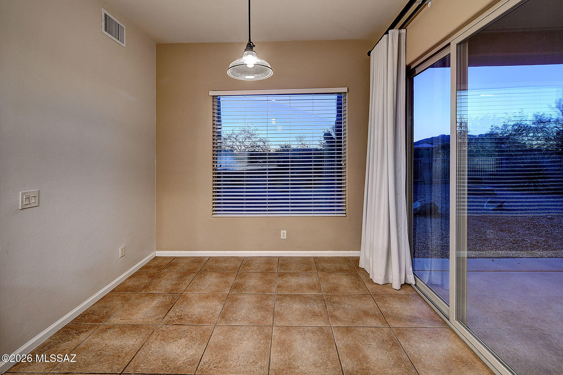 Bluffs At Dove Mountain (1-122) - Residential