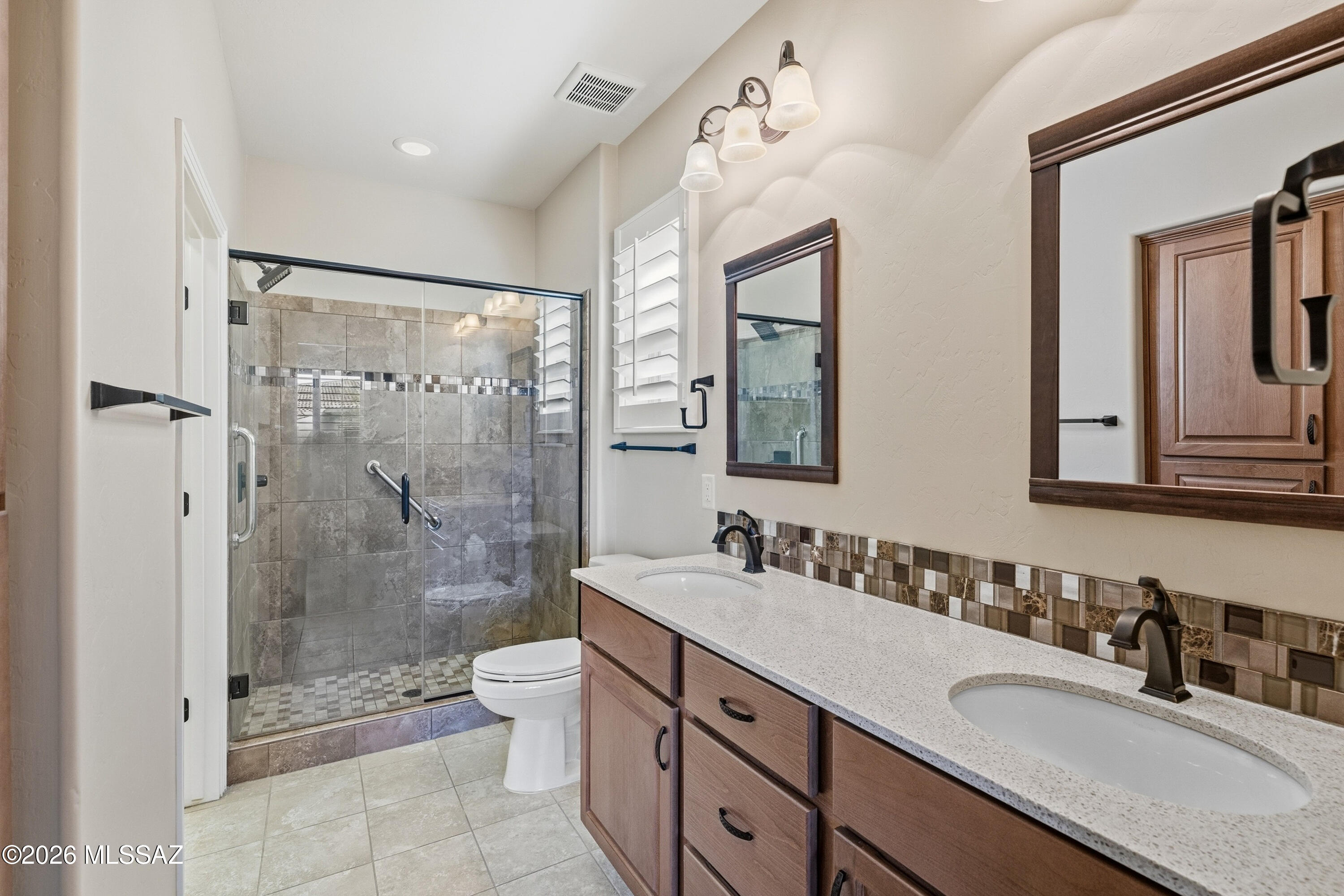 Quail Creek II Unit 33B SQ20161810746 - Residential
