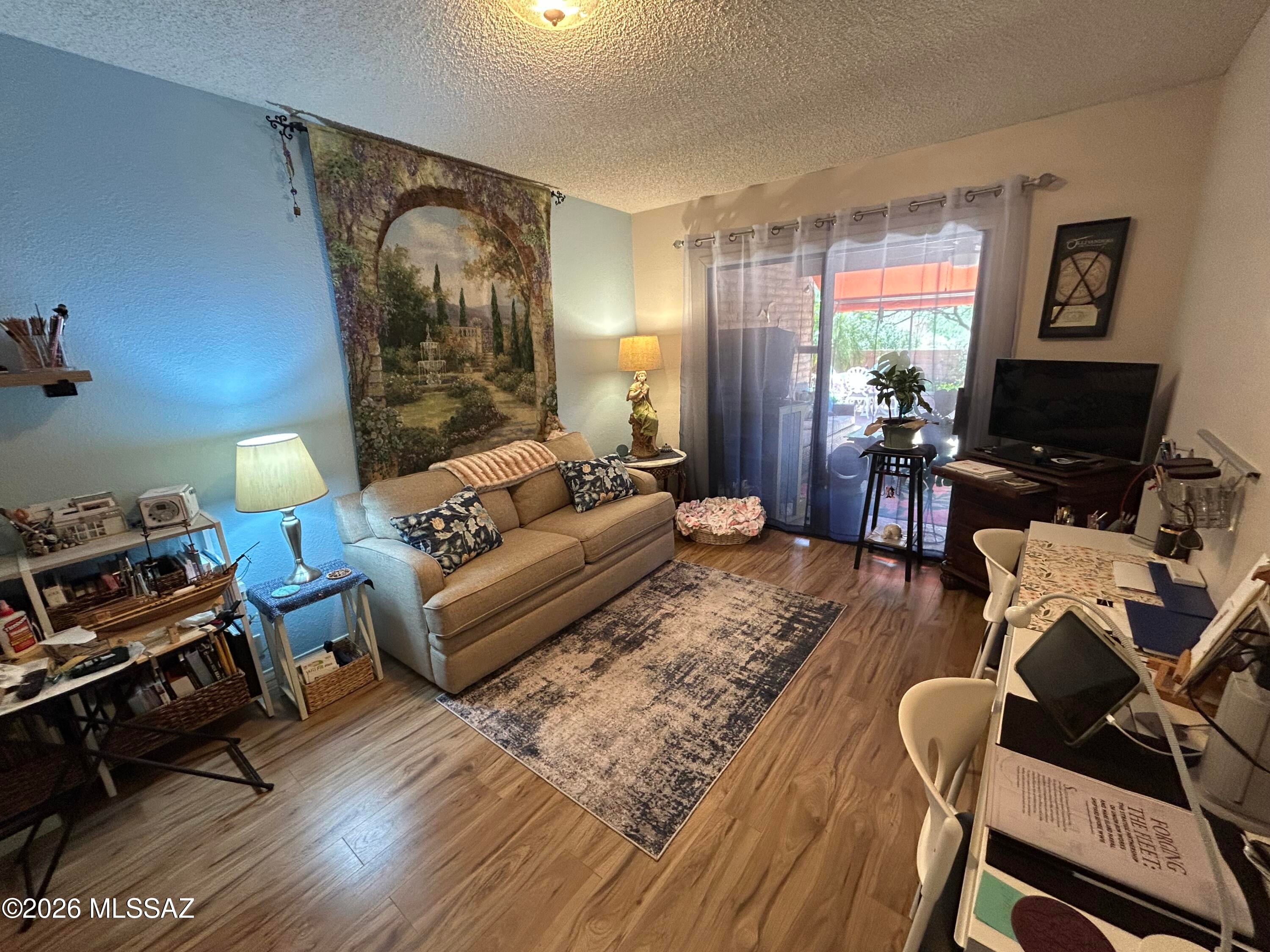La Canada Hills - Residential