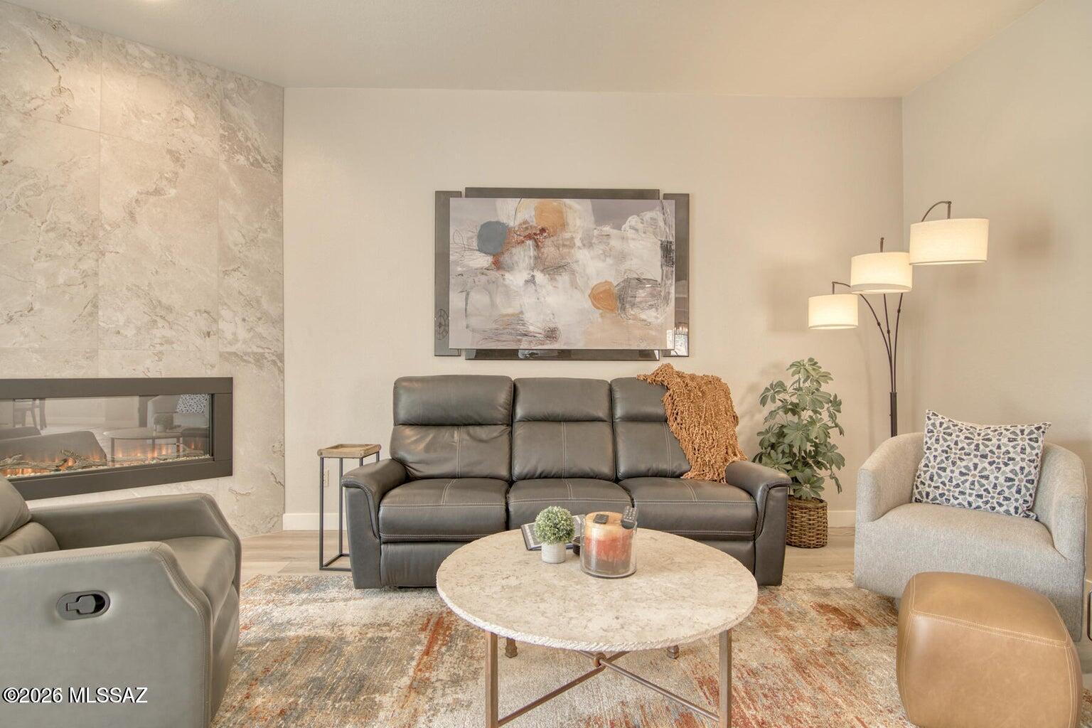El Conquistador Resort Patio Homes (96-154) - Residential Lease