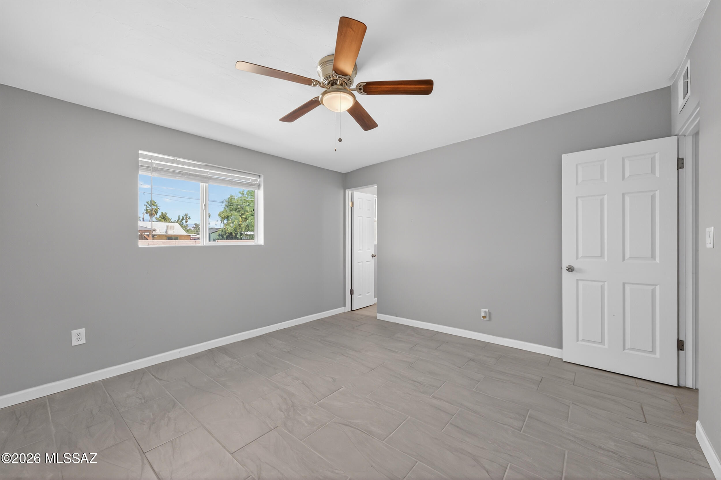 Tierra Del Sol (1-2) - Residential