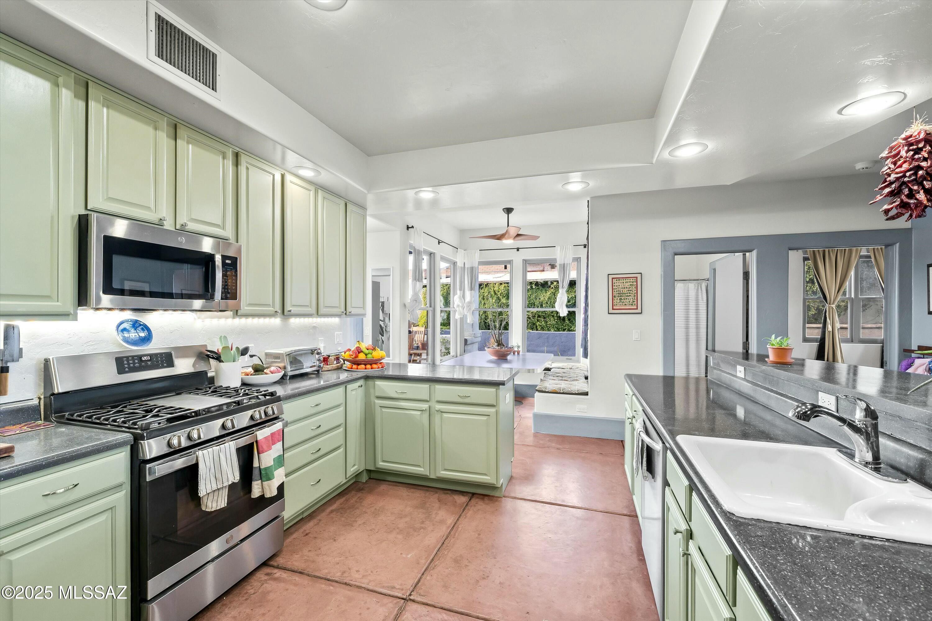 Tucson - Residential Lease