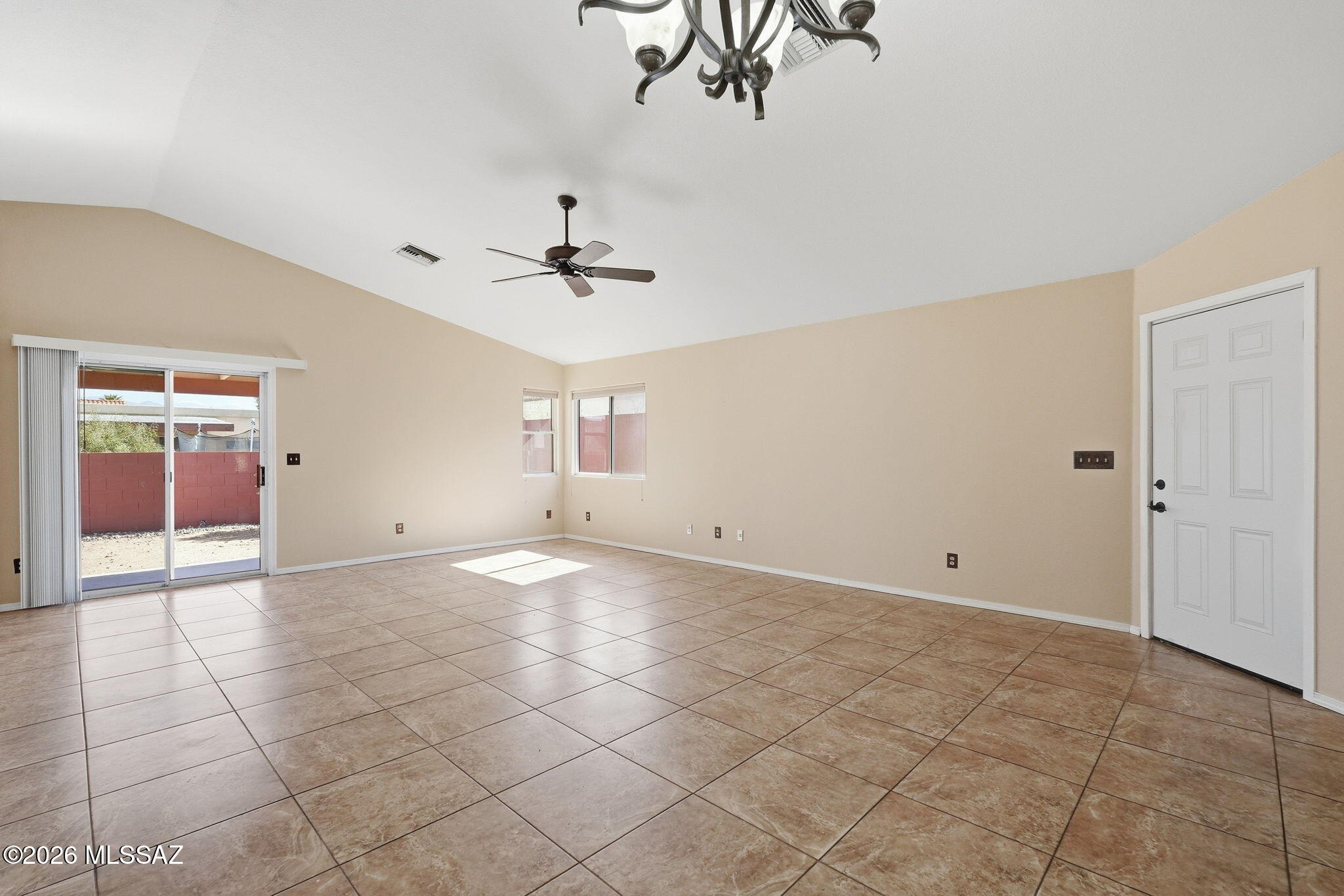 Elliott Homes At Rita Ranch (1-521) - Residential