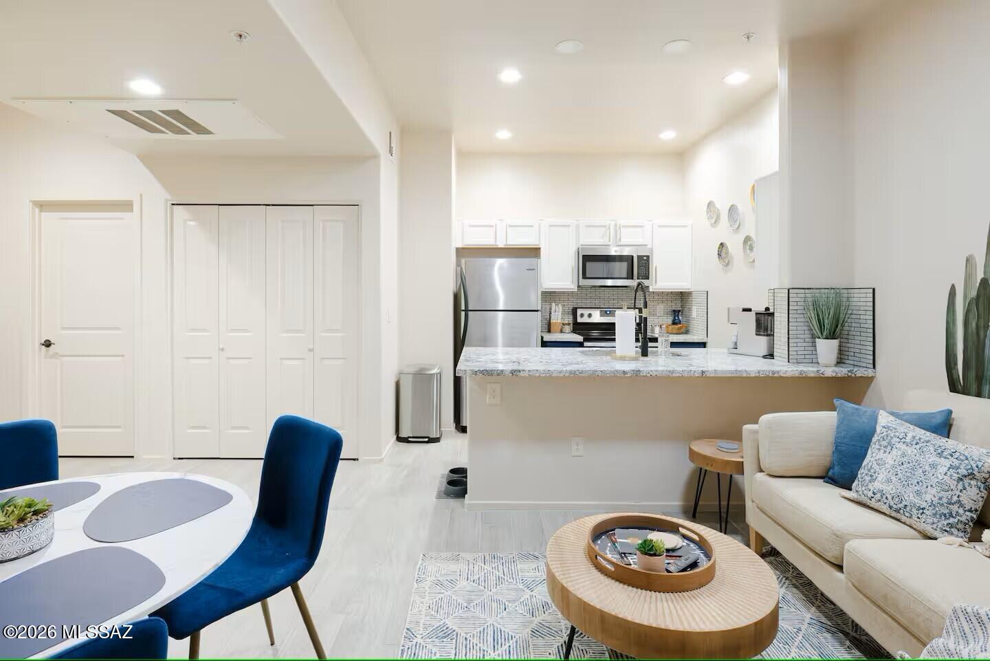 Placita Escondida Bldgs 18-20 Units 1-204 - Residential