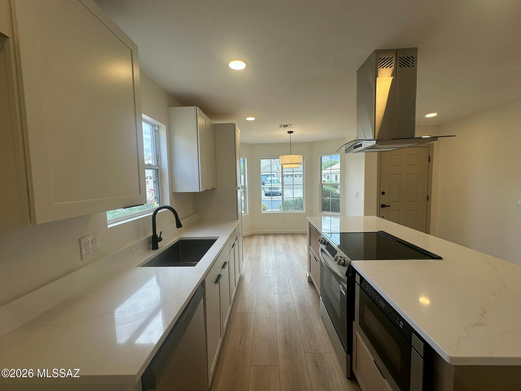 Catalina Shadows Estates (69-540) - Residential