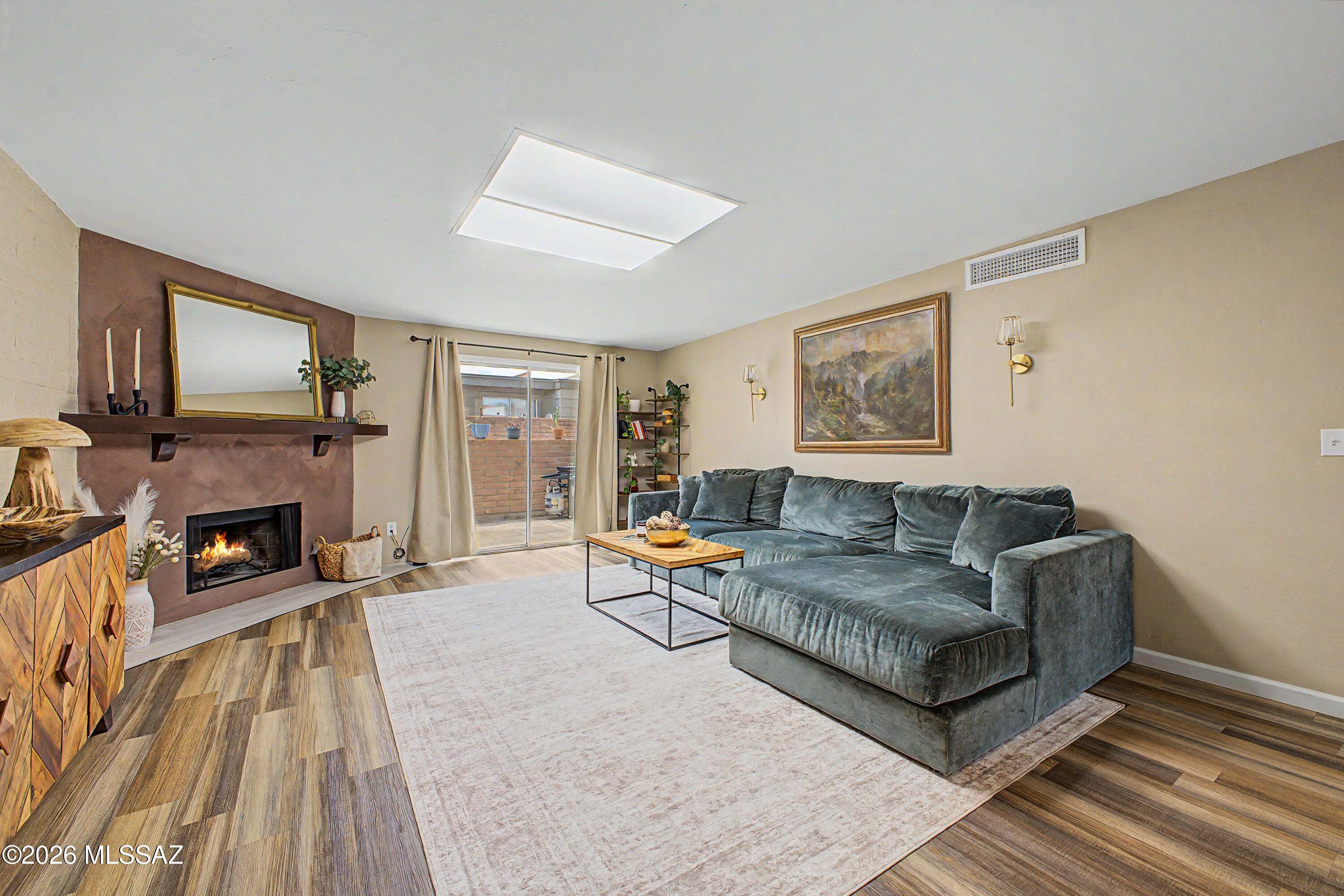 McCormick PlaceTwnhms Blk III (1-71) - Residential