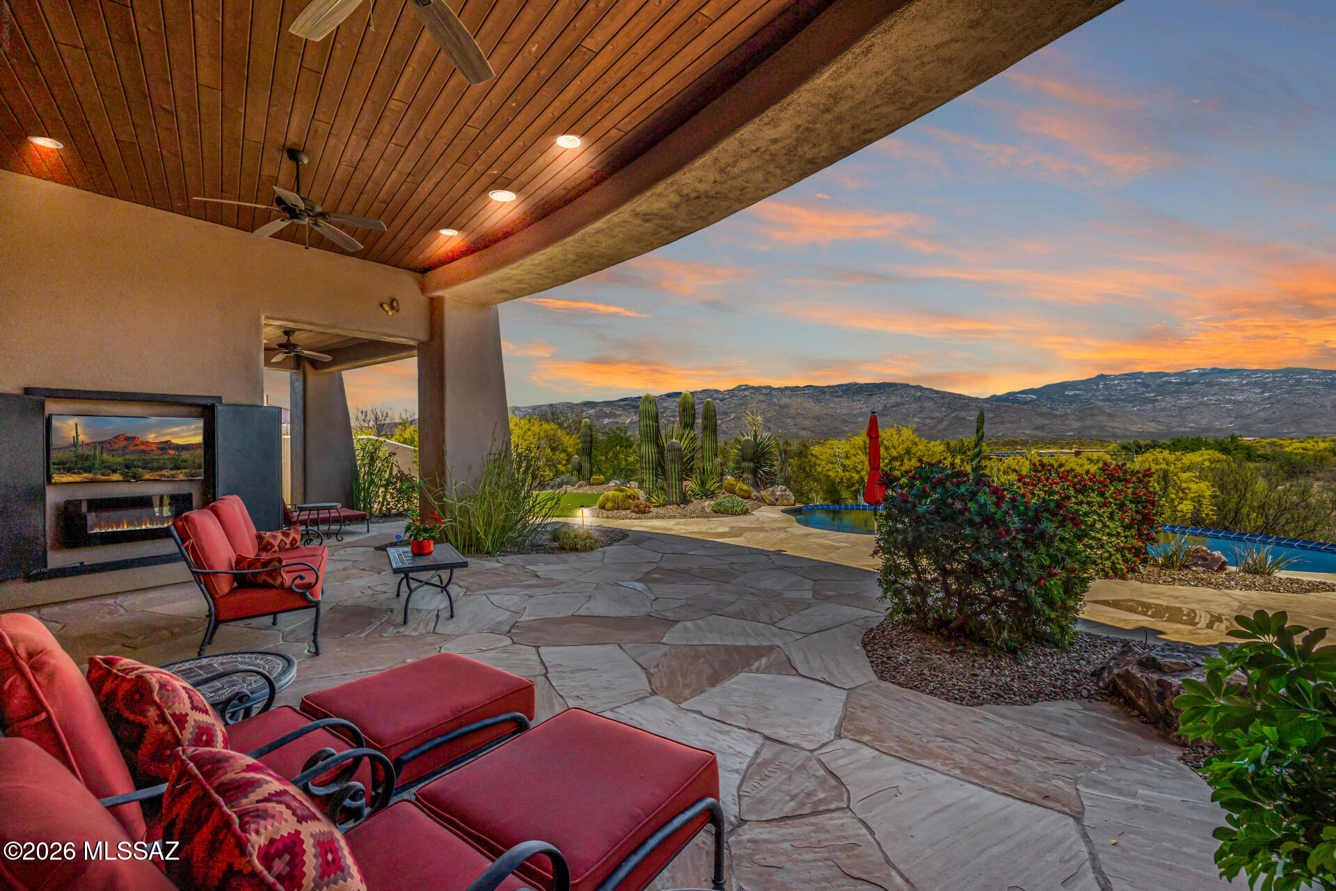 Coyote Creek (1-395) - Residential