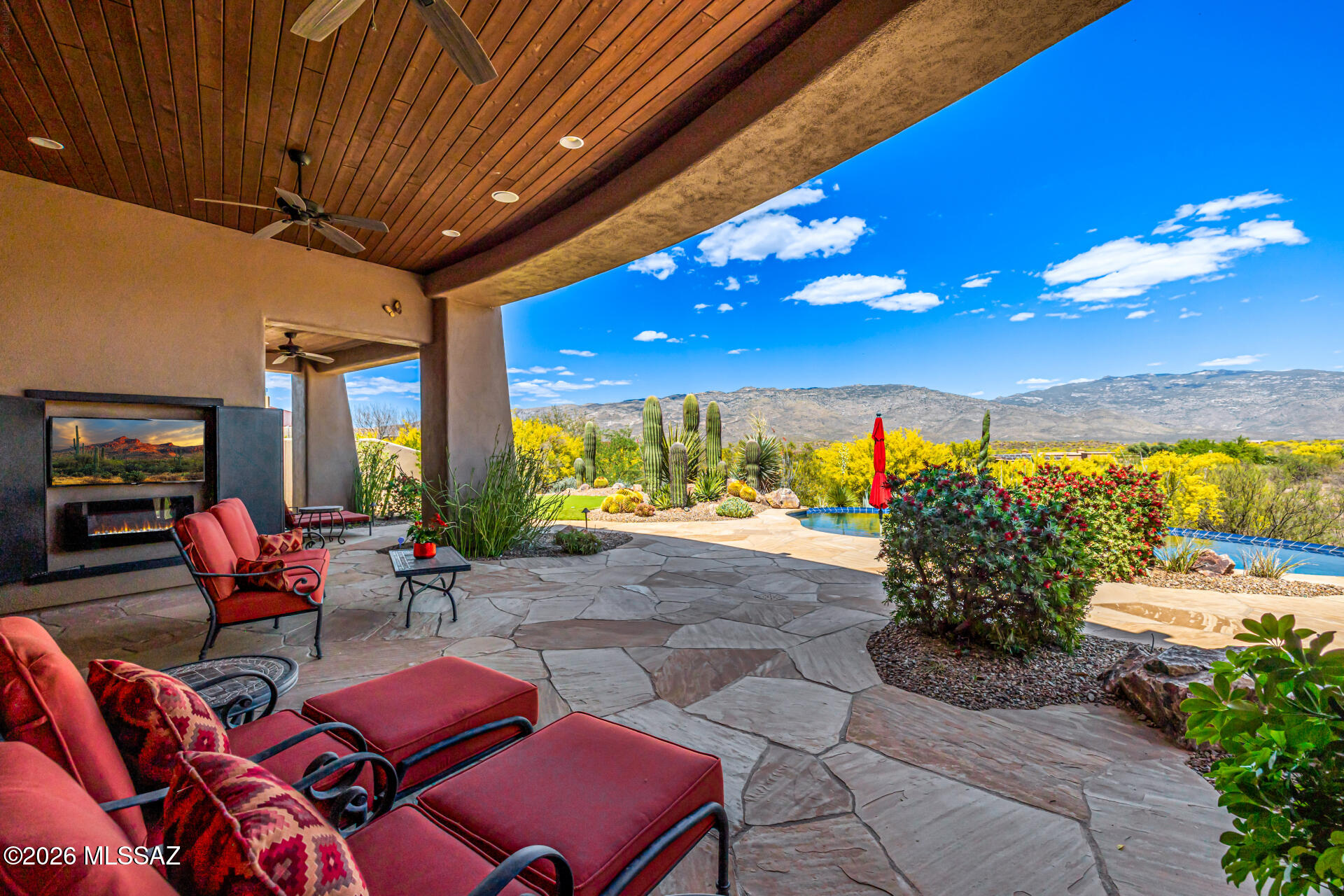 Coyote Creek (1-395) - Residential