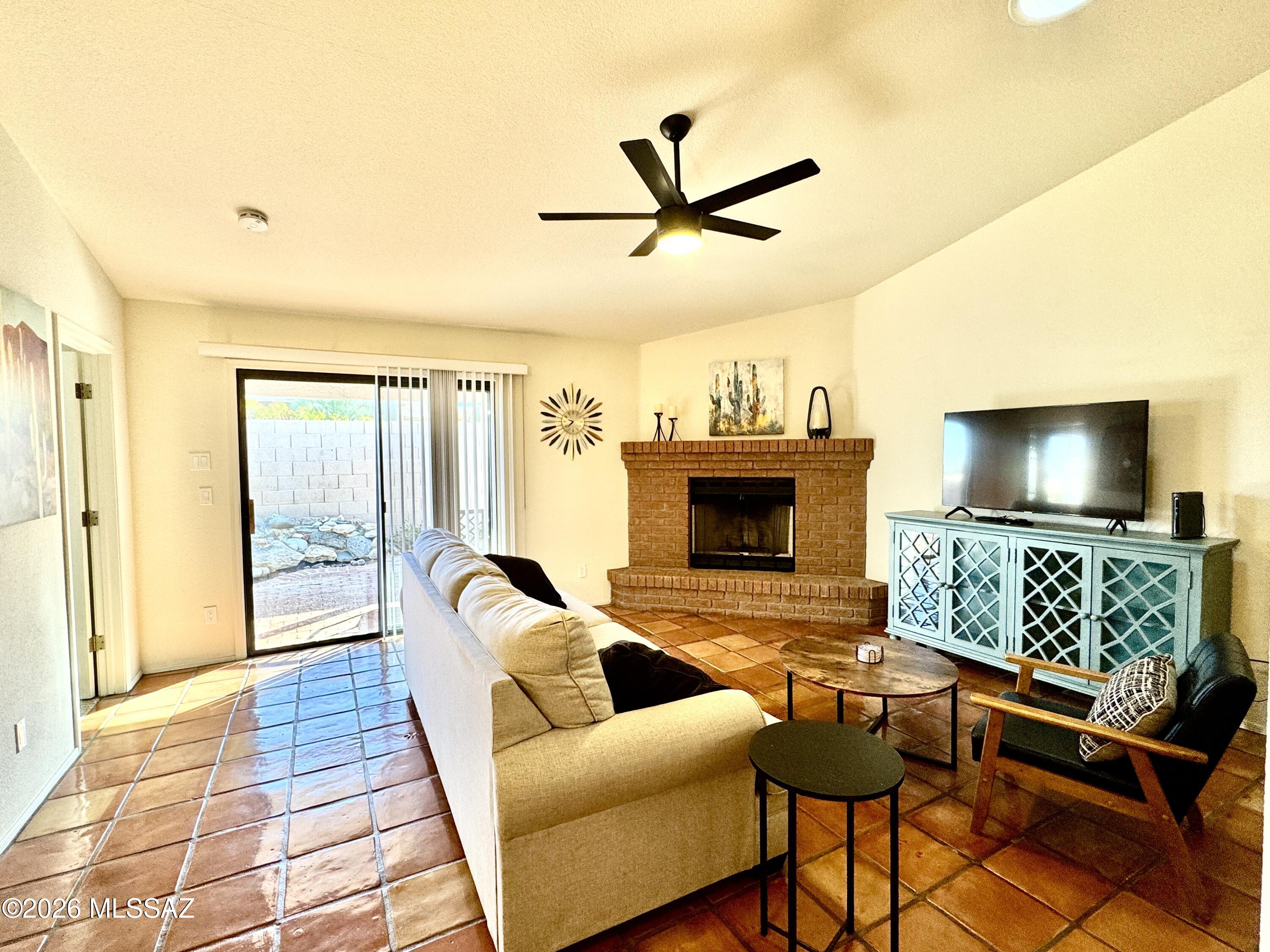 Colony At Oro Valley (The) - Residential Lease