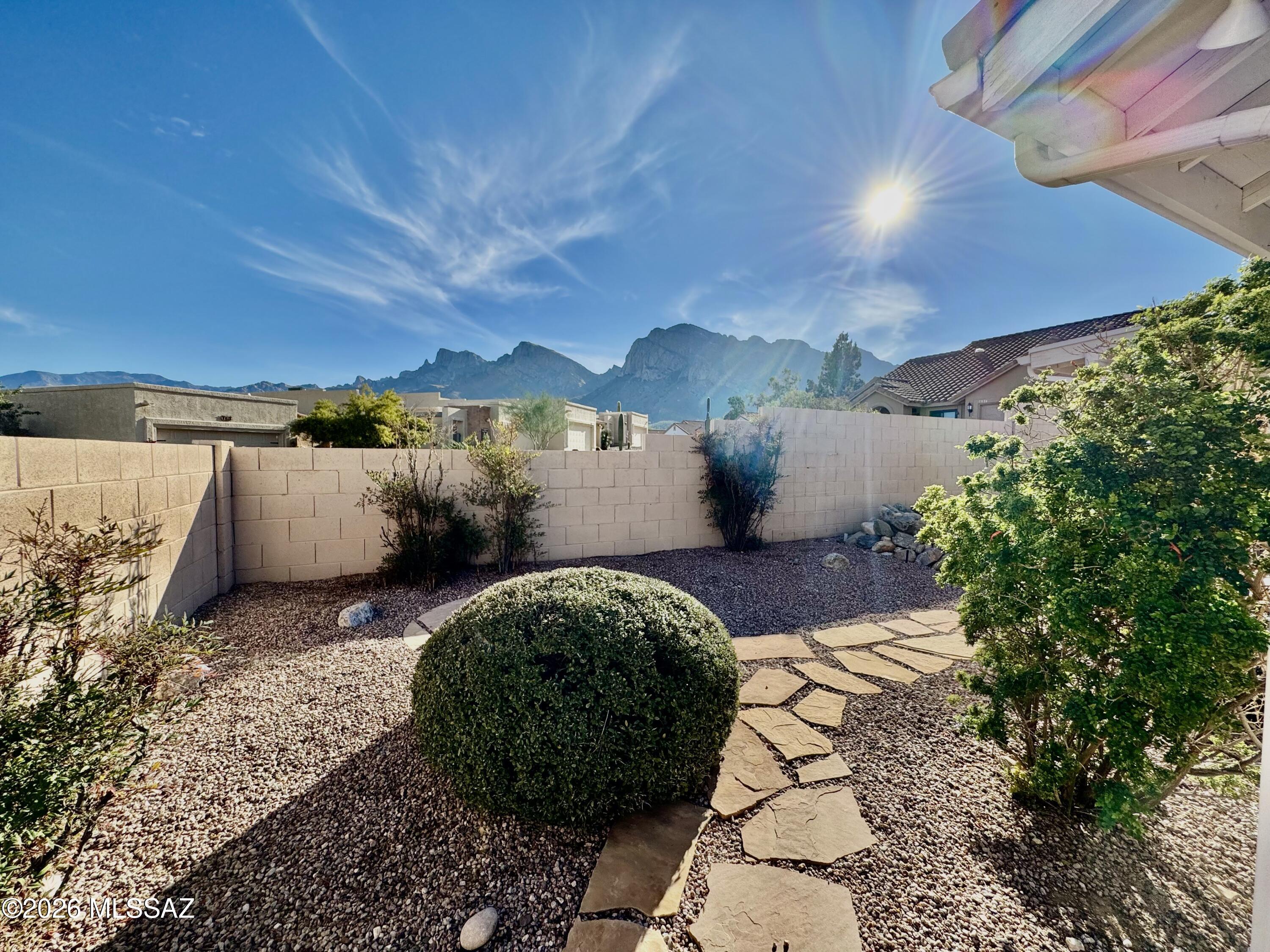 Colony At Oro Valley (The) - Residential Lease