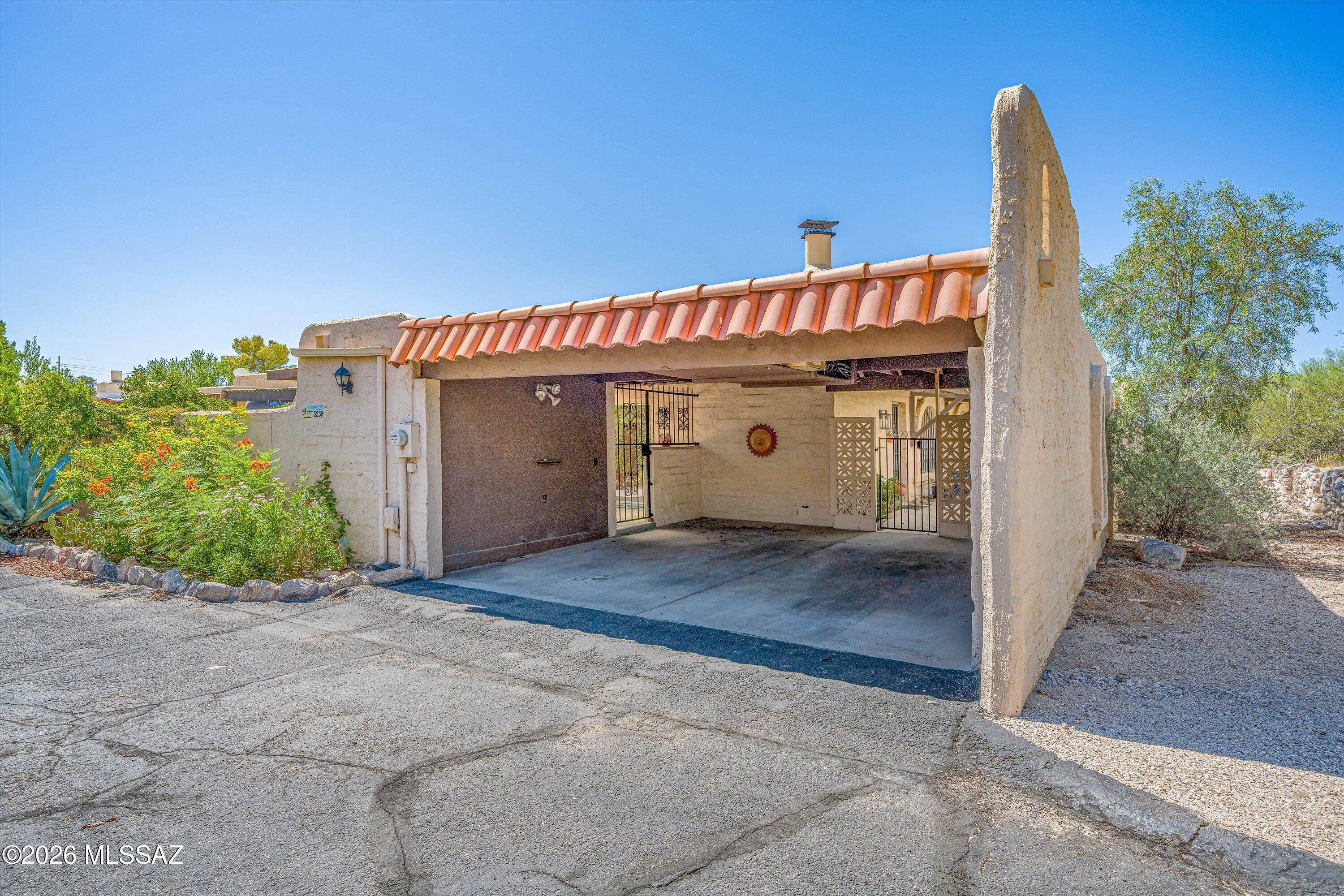 Pueblo Villas - Residential