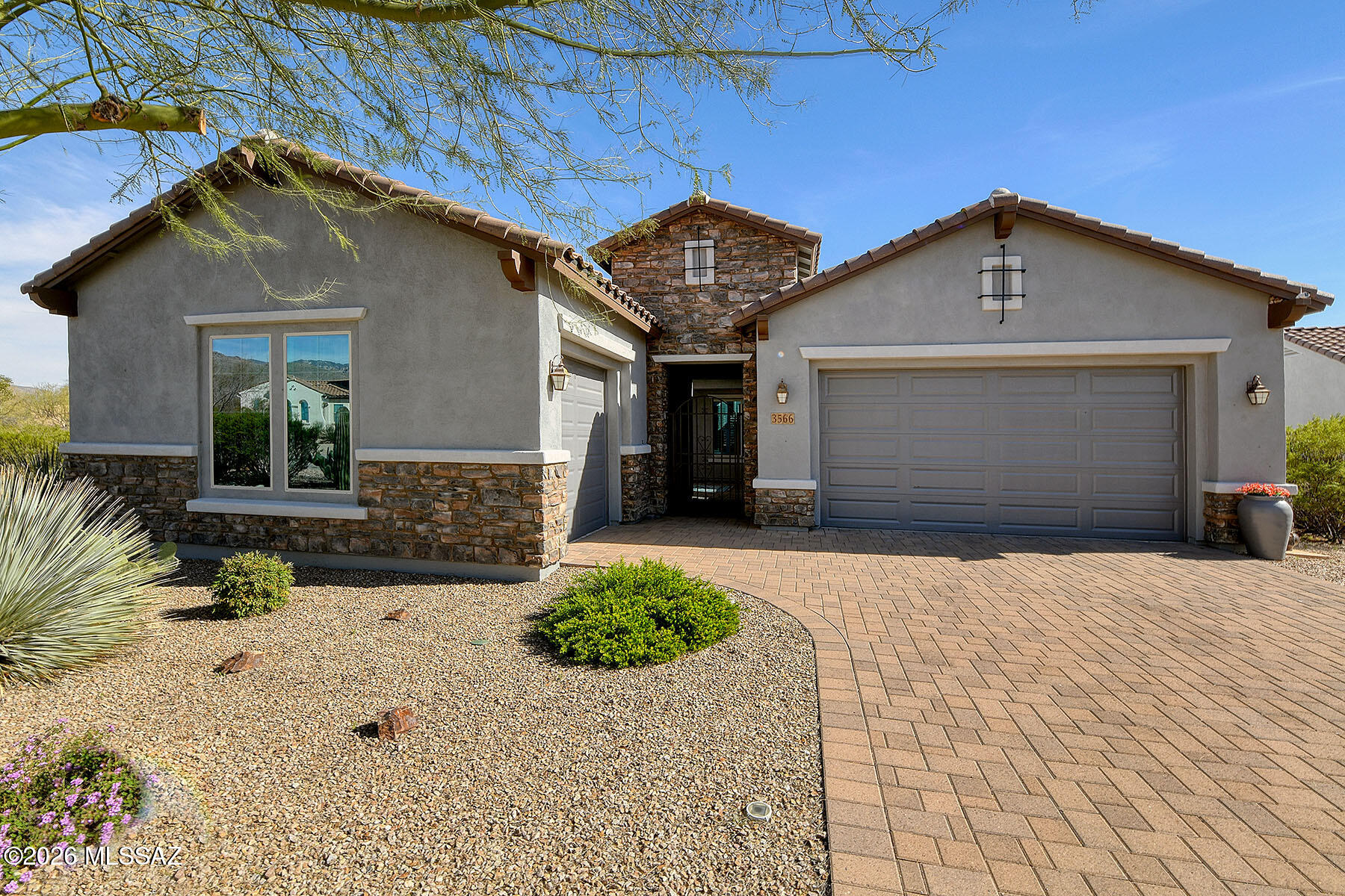 Molino Canyon Estates 1-11 - Residential