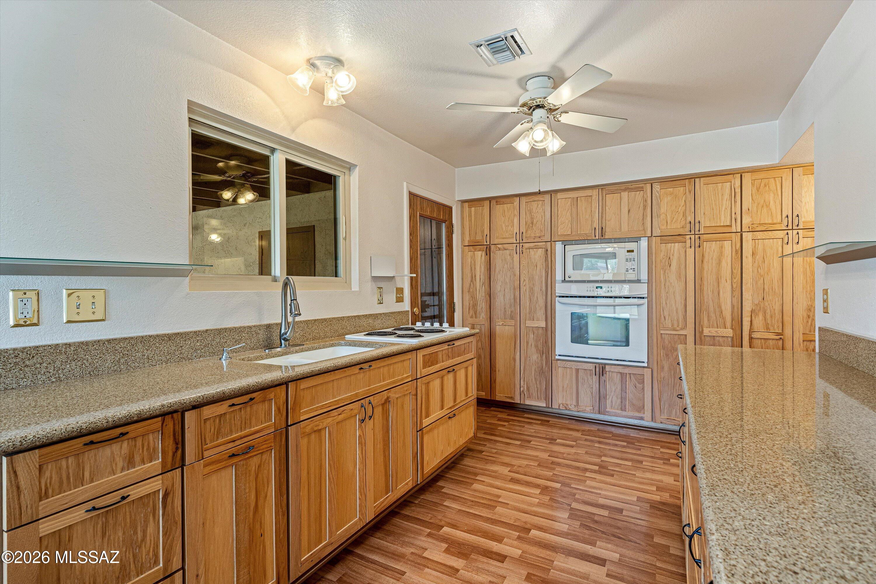 Saddlewood Villas (1-102) - Residential