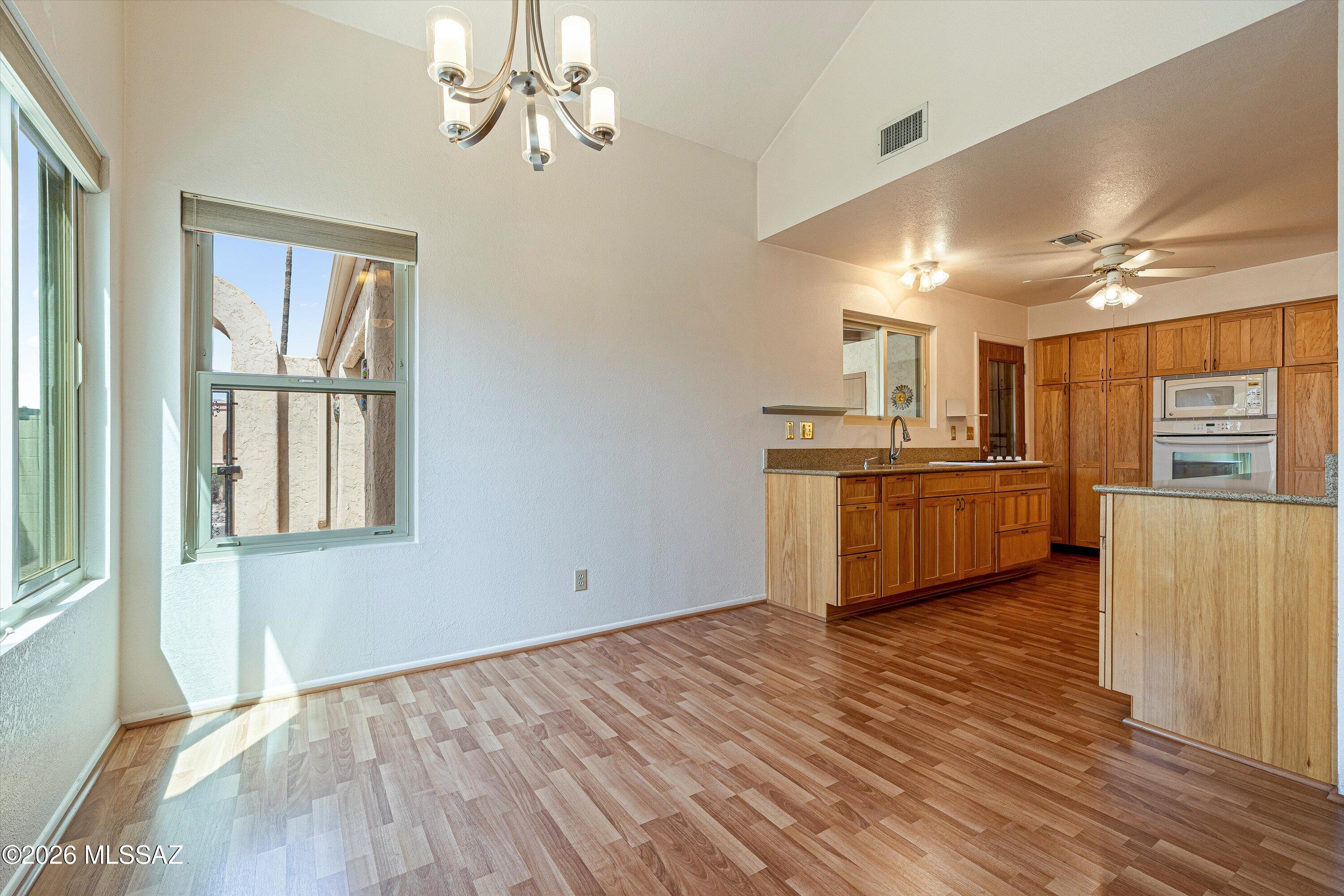 Saddlewood Villas (1-102) - Residential