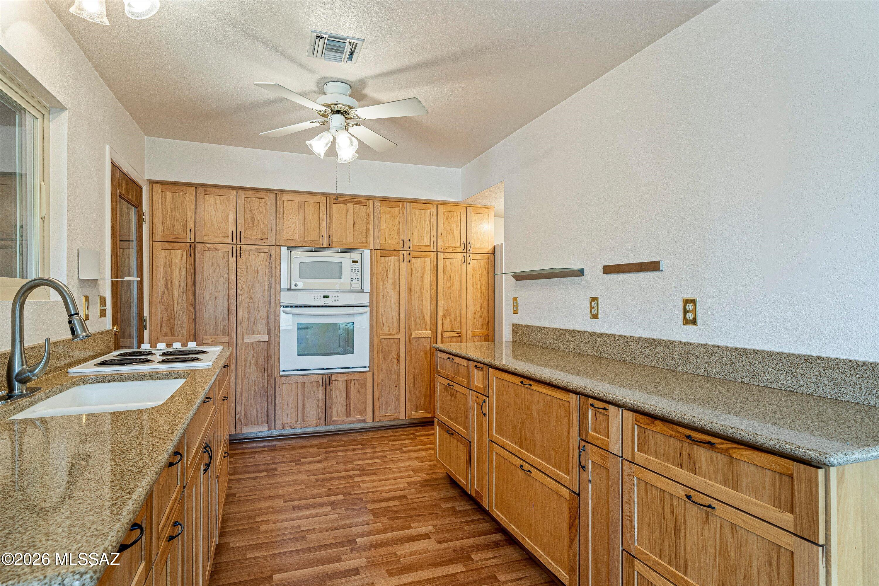 Saddlewood Villas (1-102) - Residential
