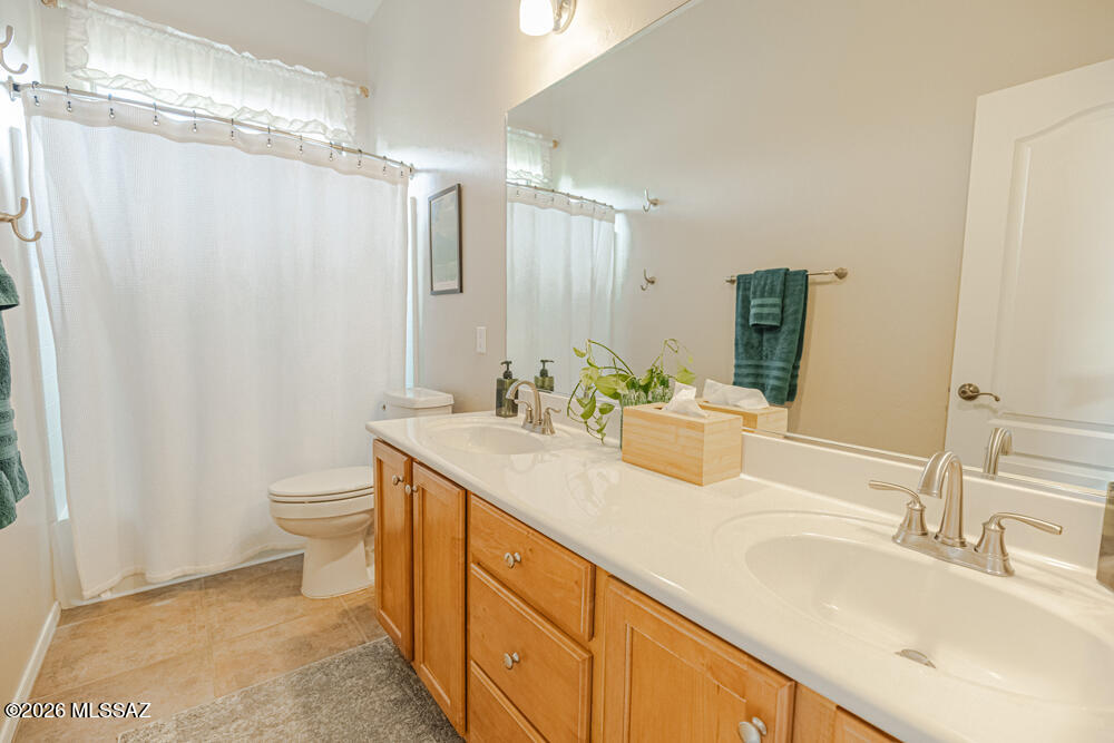 Continental Reserve Blk. 14 (1-82) - Residential