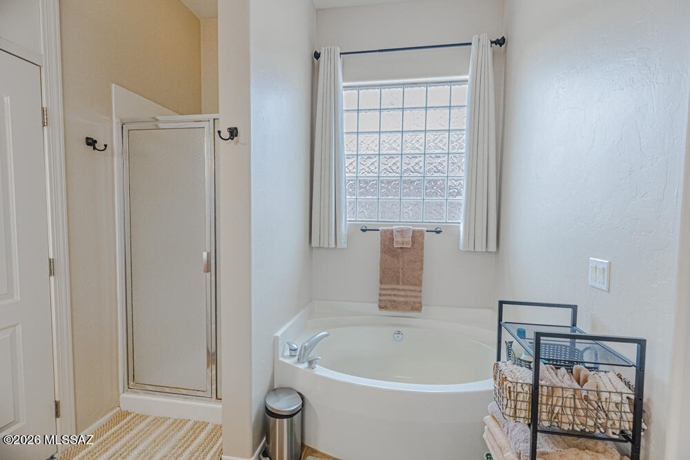 Continental Reserve Blk. 14 (1-82) - Residential